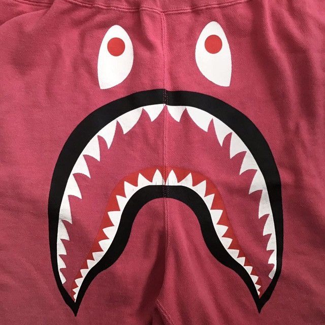 Bape BAPE Pink Shark sweat shorts a bathing ape ★size L Size US 34 / EU 50 - 2 Thumbnail