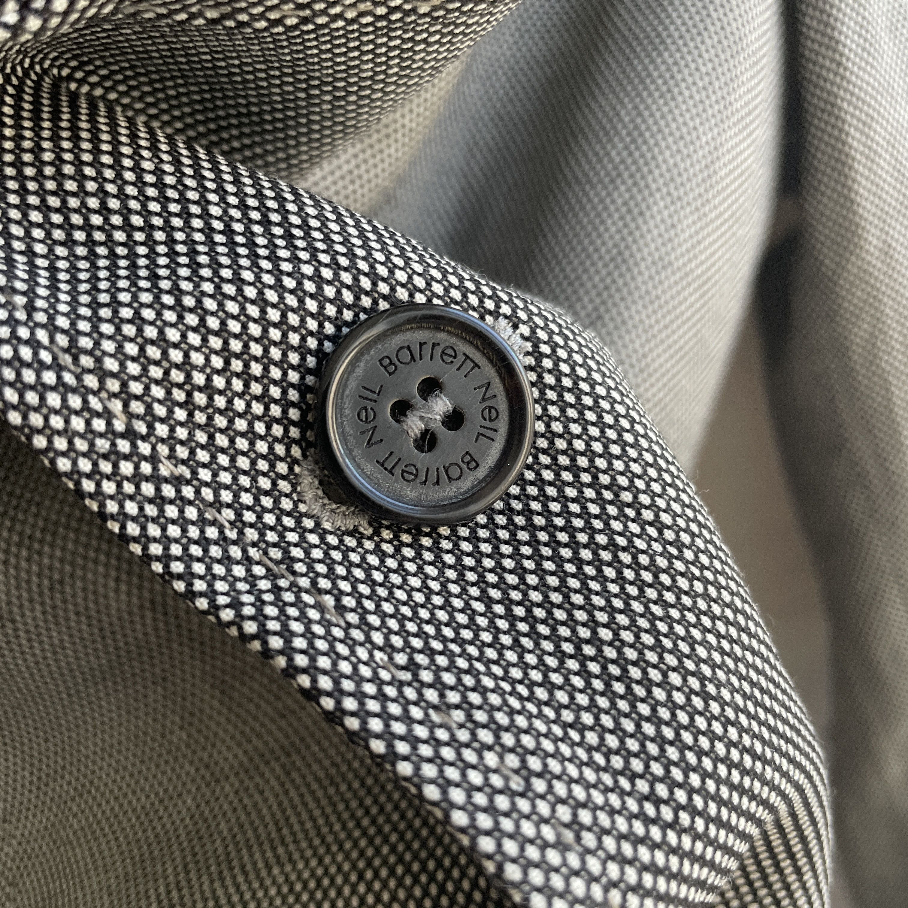 Neil Barrett Neil Barrett Unlined Birdseye Slim Fit Wool Blazer Size 38R - 8 Thumbnail