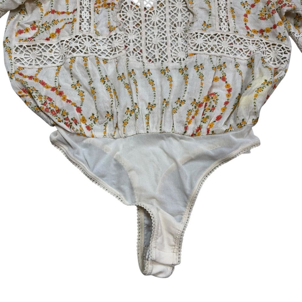 Free People NWT New $128 Free People Bali Tate Tapioca Bodysuit Size XS Size XS / US 0-2 / IT 36-38 - 9 Thumbnail