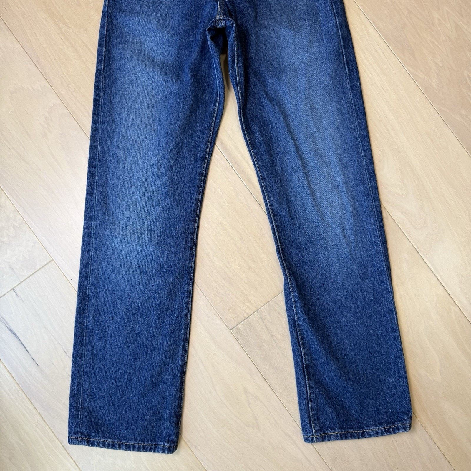 Levi's Vintage Levis 501 Jeans 25 Blue Straight Leg Denim For Women Size US 26 / EU 42 - 4 Thumbnail