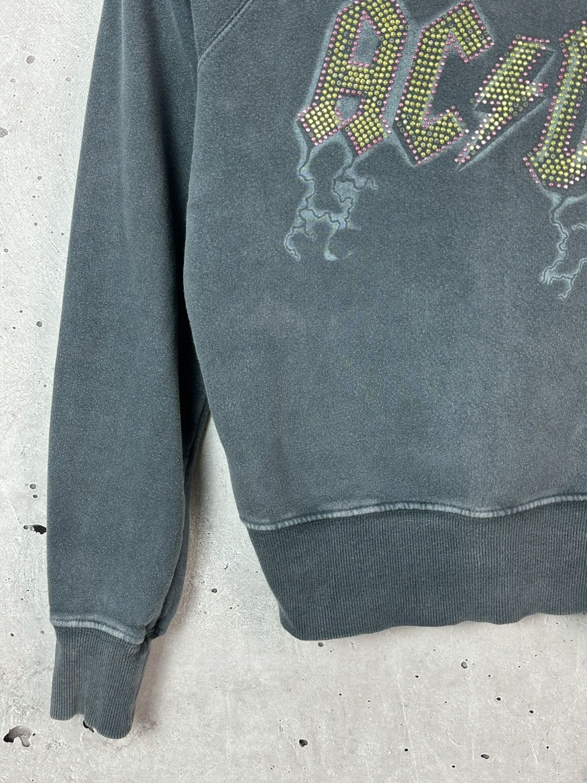 AC/DC Vintage AC/DC 2007 Rhinestones Logo Washed Blue Sweatshirt Size M / US 6-8 / IT 42-44 - 7 Thumbnail