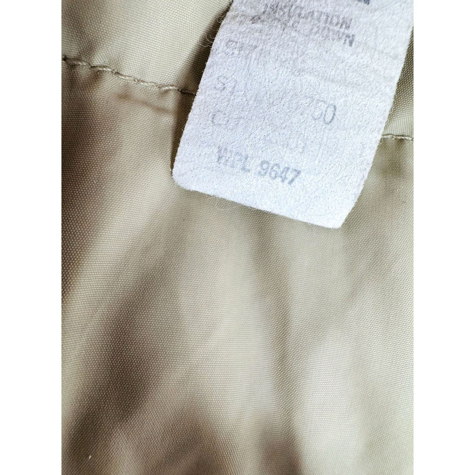 Eddie Bauer VINTAGE Eddie Bauer Vest Mens S Goose Down Beige Nylon Wool Down Vest B10 Size US S / EU 44-46 / 1 - 6 Thumbnail