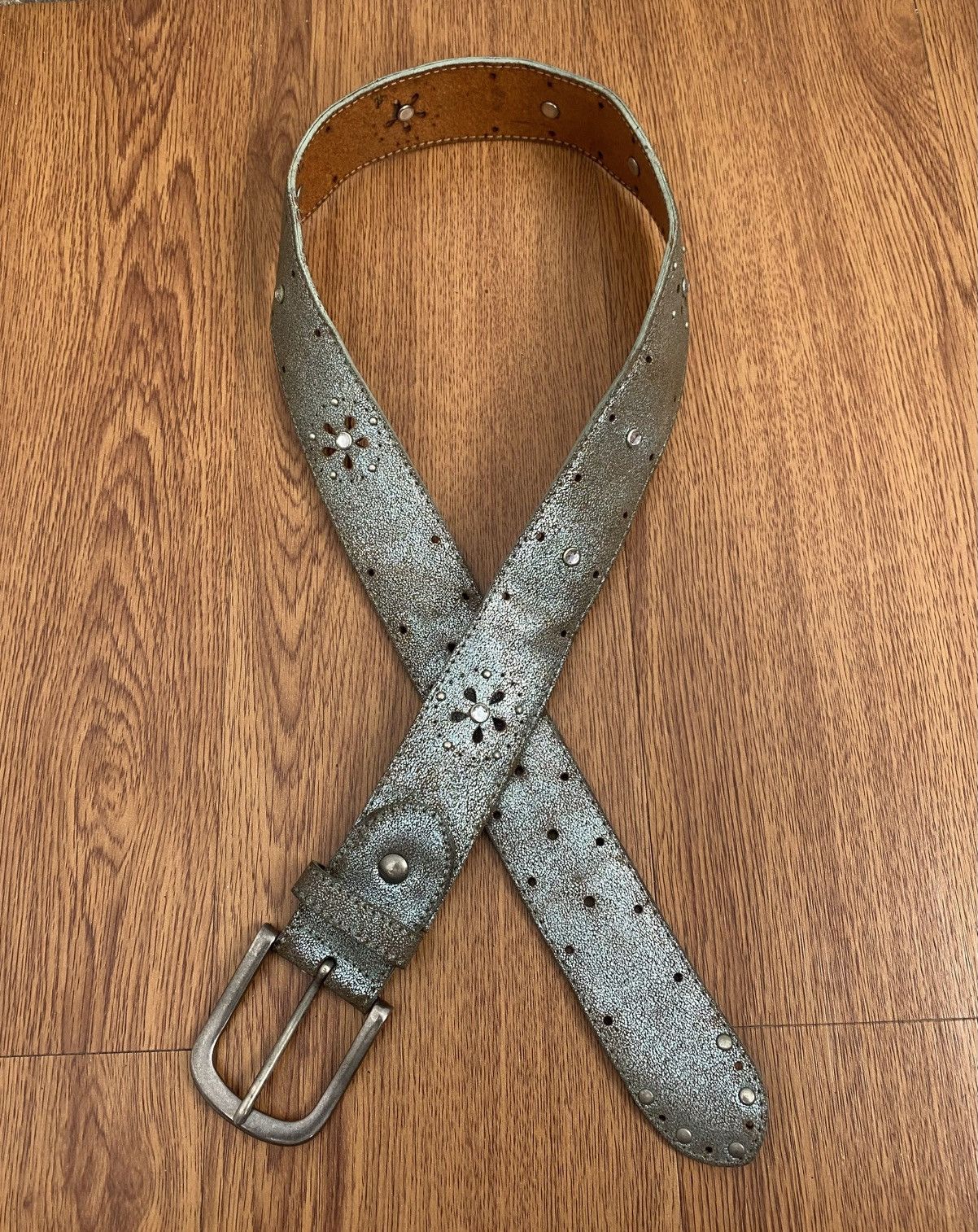 If Six Was Nine × Japanese Brand × Le Grande Bleu (L.G.B.) TBJ silver flower leather belt Size ONE SIZE - 1 Thumbnail