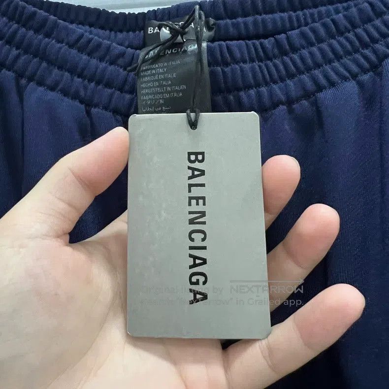 Balenciaga Balenciaga size XL Black and Blue Patchwork Sweatpants Size US 27 - 6 Thumbnail