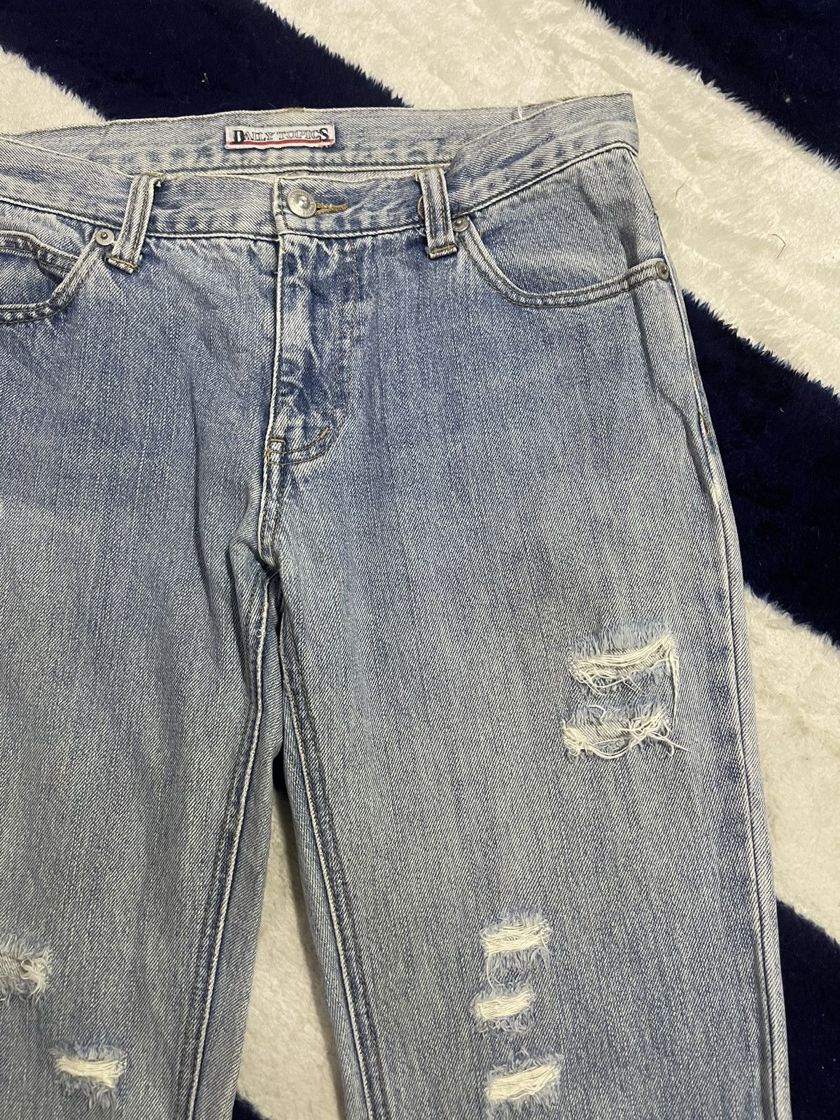 Japanese Brand Daily Topics Flare Distressed Jeans (14) Size 29" - 11 Thumbnail