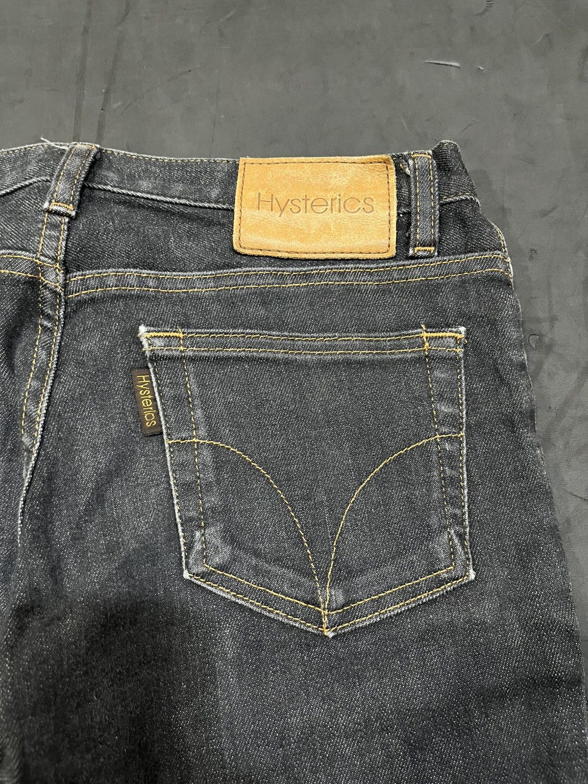 20471120 × Beauty Beast × Hysteric Glamour 💸BINDINGOFFER💸Hysteric glamour flared jeans Size 29" - 6 Thumbnail
