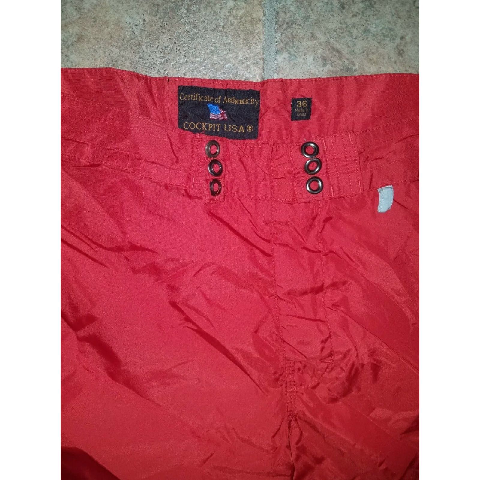 Vintage VINTAGE COCKPIT USA Red Board Short Mens Size 36 Certificate Of Authenticity Mens Red Board Short COCKPIT USA Size US 36 / EU 52 - 2 Thumbnail
