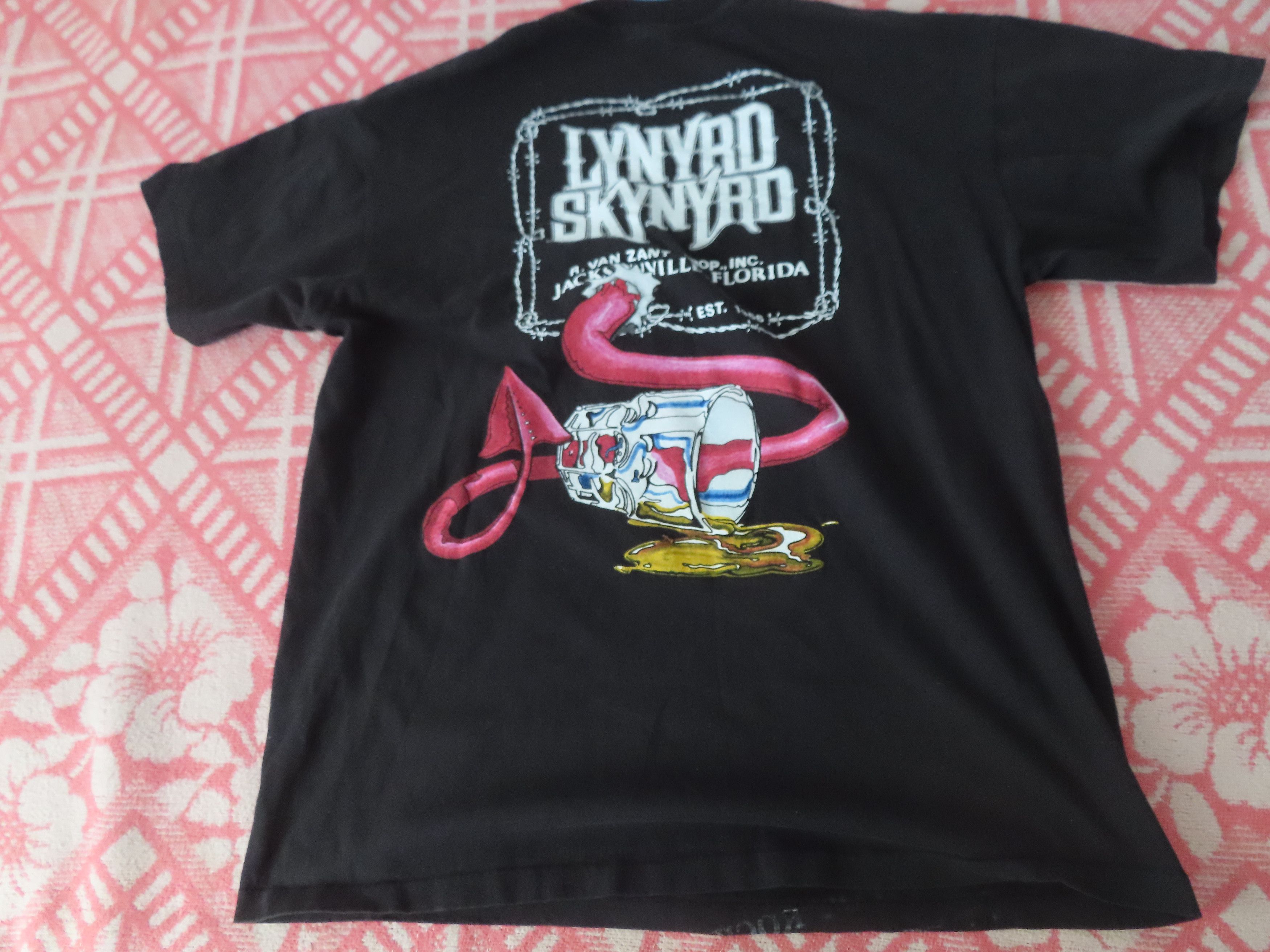 Band Tees × Other × Vintage Vintage 90's Lynyrd Skynyrd Devil In the Bottle Tour TShirt Size US L / EU 52-54 / 3 - 4 Thumbnail