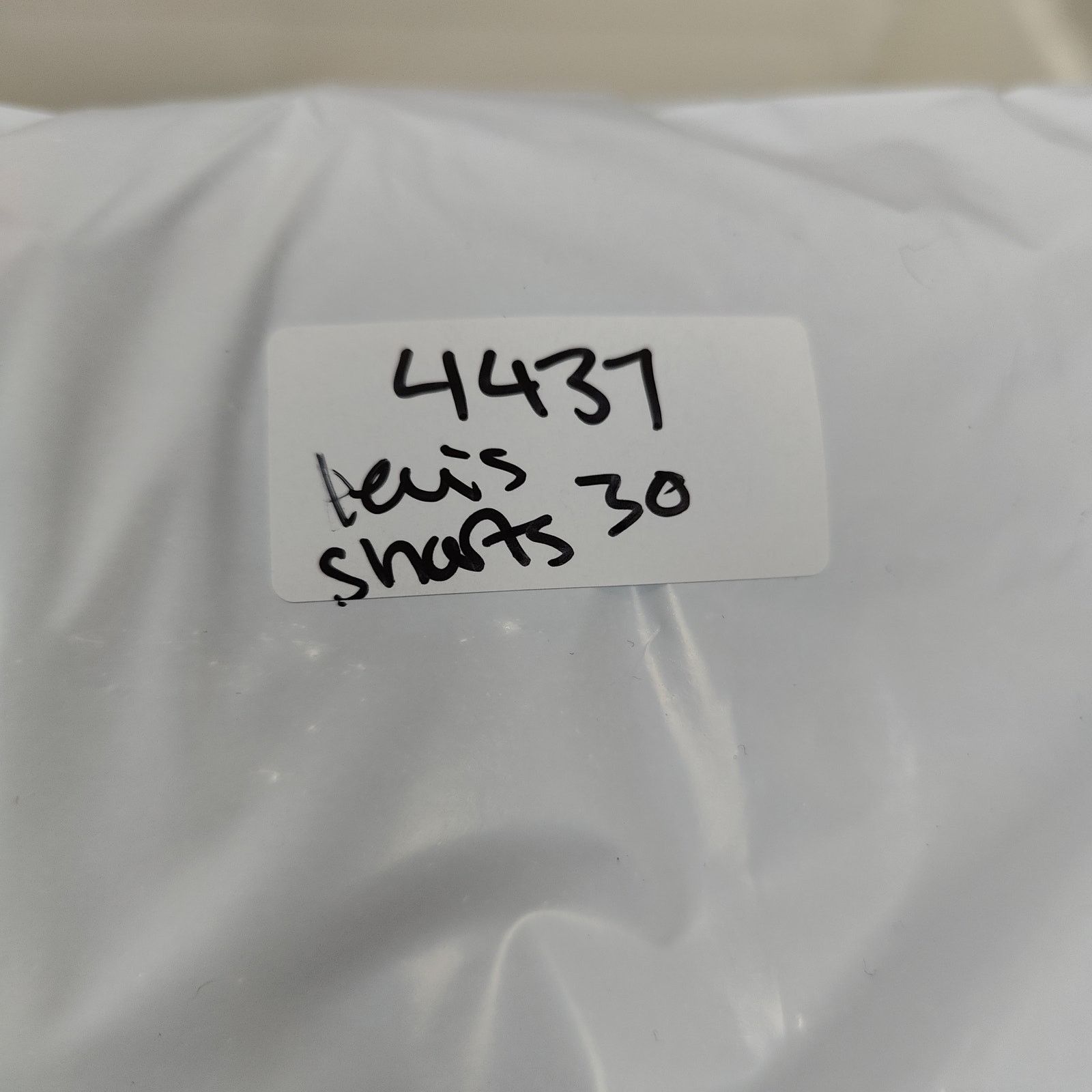 Levi's Levi's 501 Shorts Womens 30 Light Bleach Authentic Size 30" / US 8 / IT 44 - 9 Thumbnail