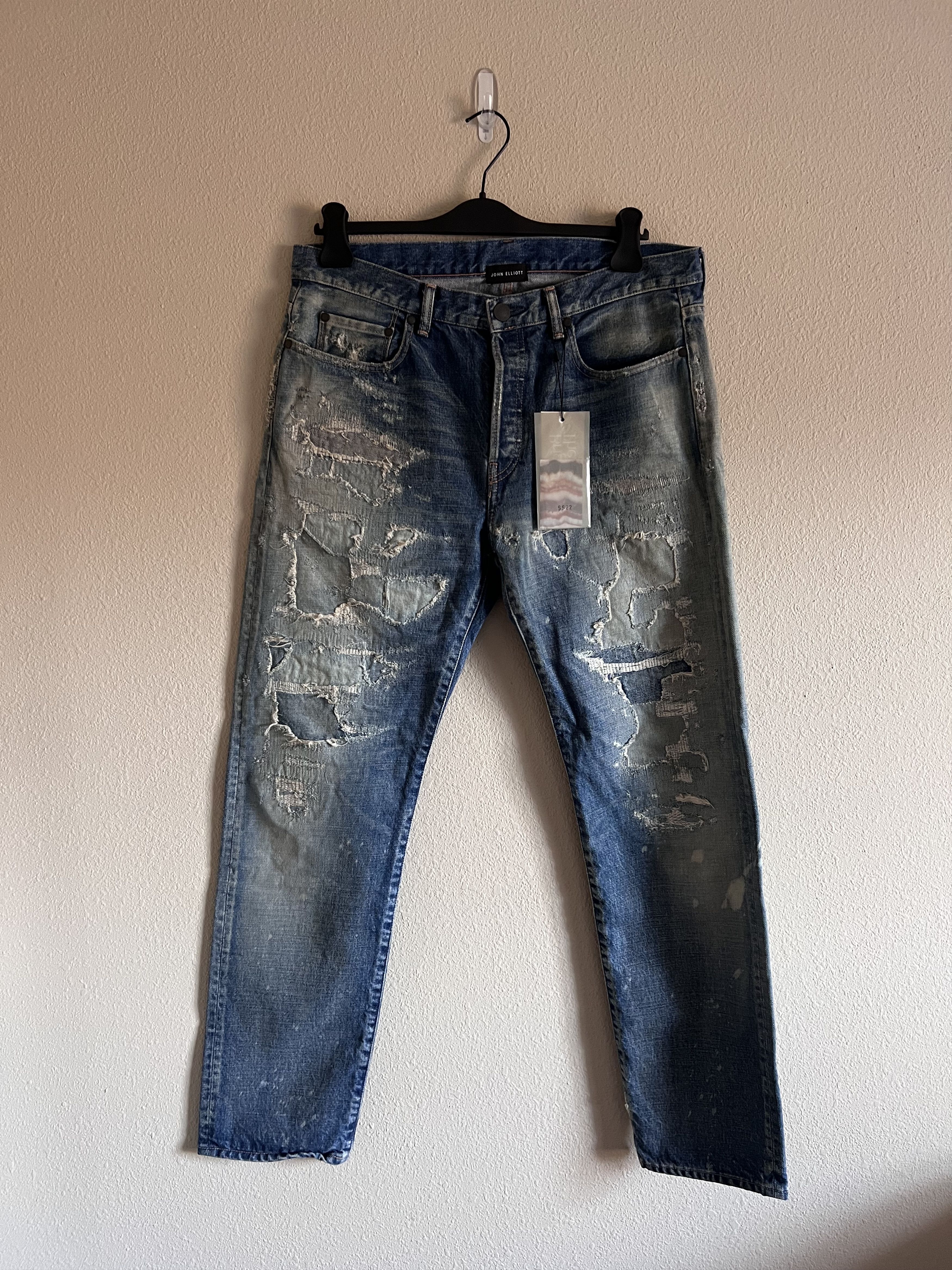 image of John Elliott The Daze 2 Seno Jeans in Blue, Men's (Size 36)