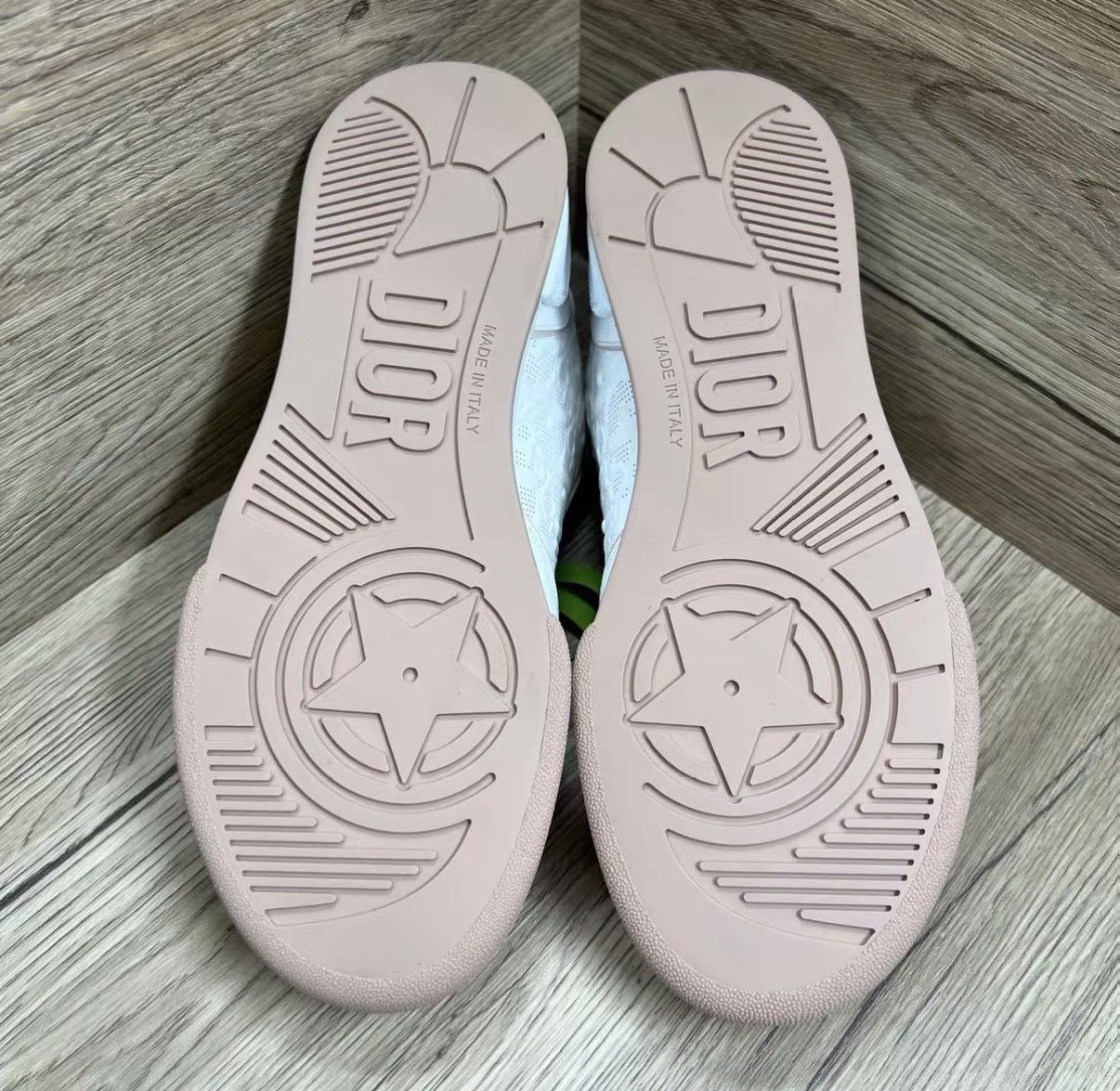 Dior Dior One White & Pink Embossed Logo Sneakers J41 Size US 5 / IT 35 - 5 Thumbnail