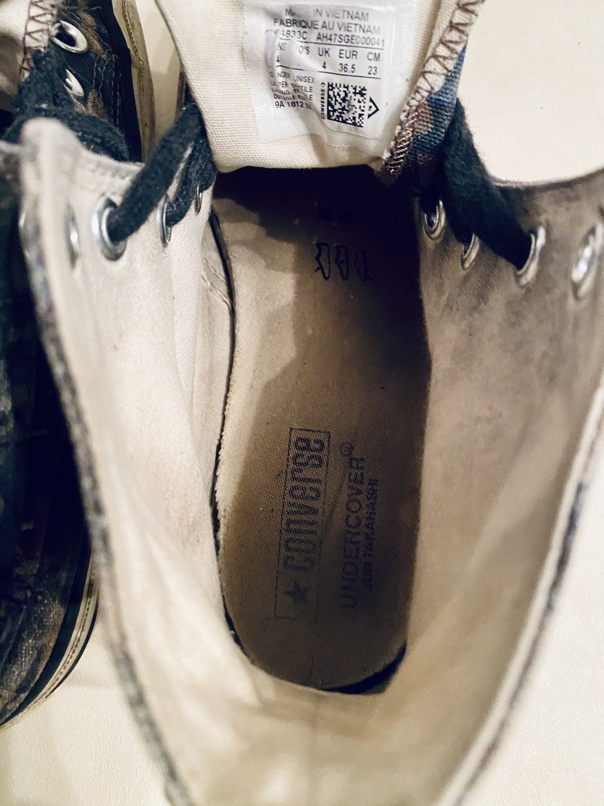 Converse × Undercover Distressed Converse x Undercover Jun Takahashi Chuck 70 Wm 6 Size US 6 / IT 36 - 3 Thumbnail