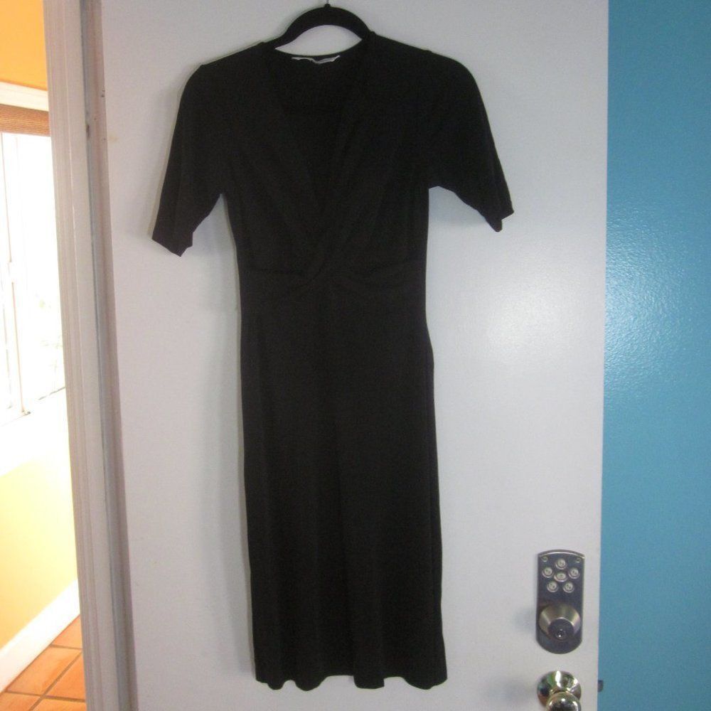 Diane von Furstenberg Diane Von Furstenberg Little Black Twist Front Dress Marked Size XS / US 0-2 / IT 36-38 - 2 Thumbnail