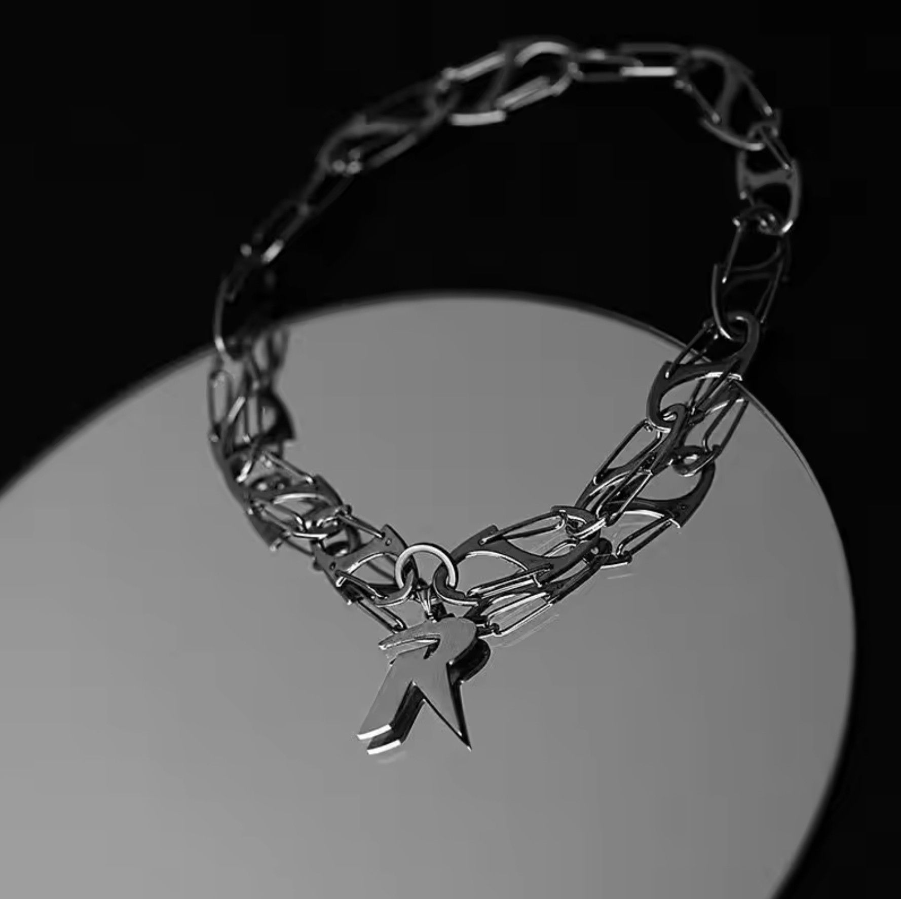 Other R Letter Clavicle Chain Necklace Size ONE SIZE - 4 Thumbnail