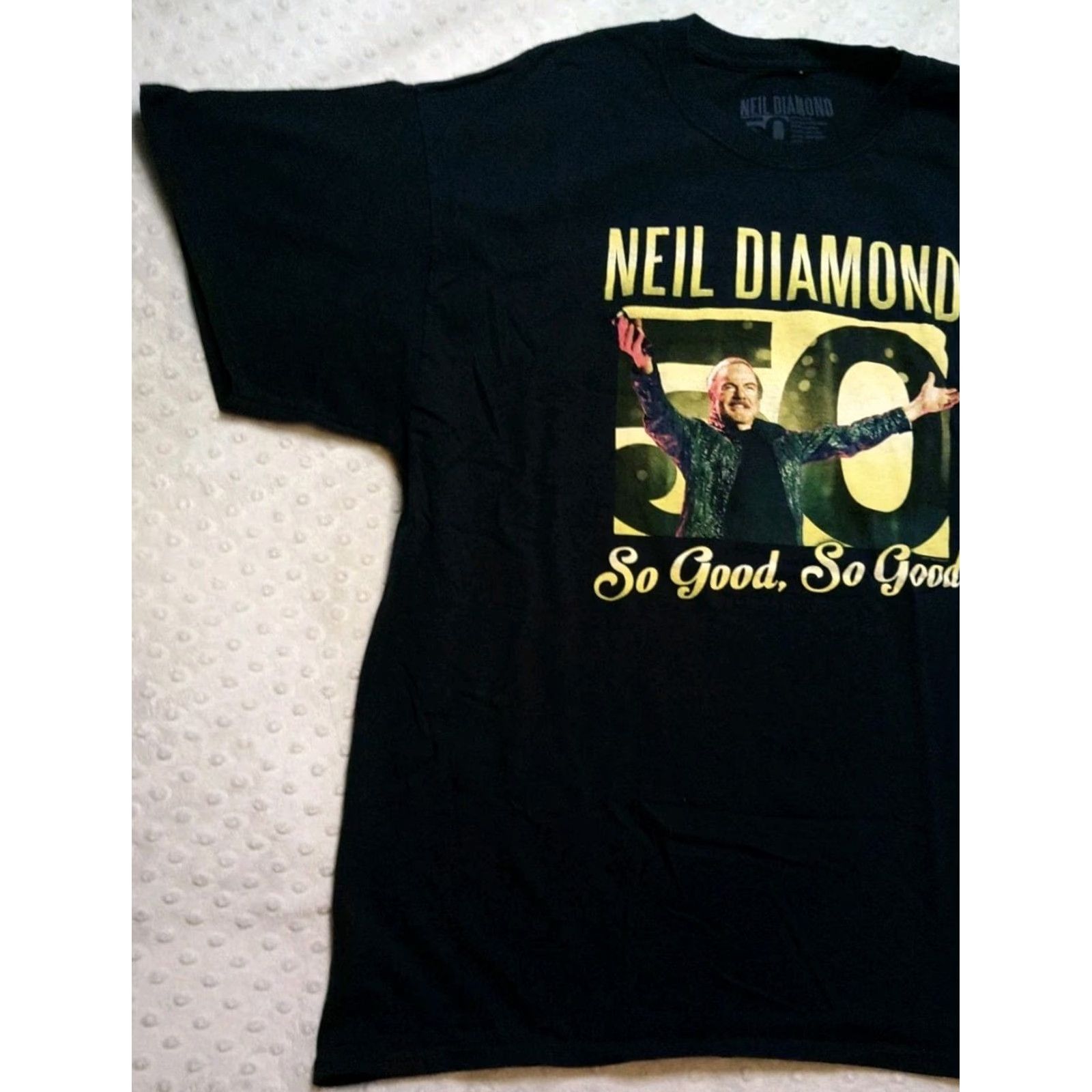 Vintage Neil Diamond 50 Year Anniversary World Tour Mens T-Shirt XL Black Graphic Print Short Sleeve Crew Neck Men' s Rock Band 2007-2017 Size US XL / EU 56 / 4 - 3 Thumbnail