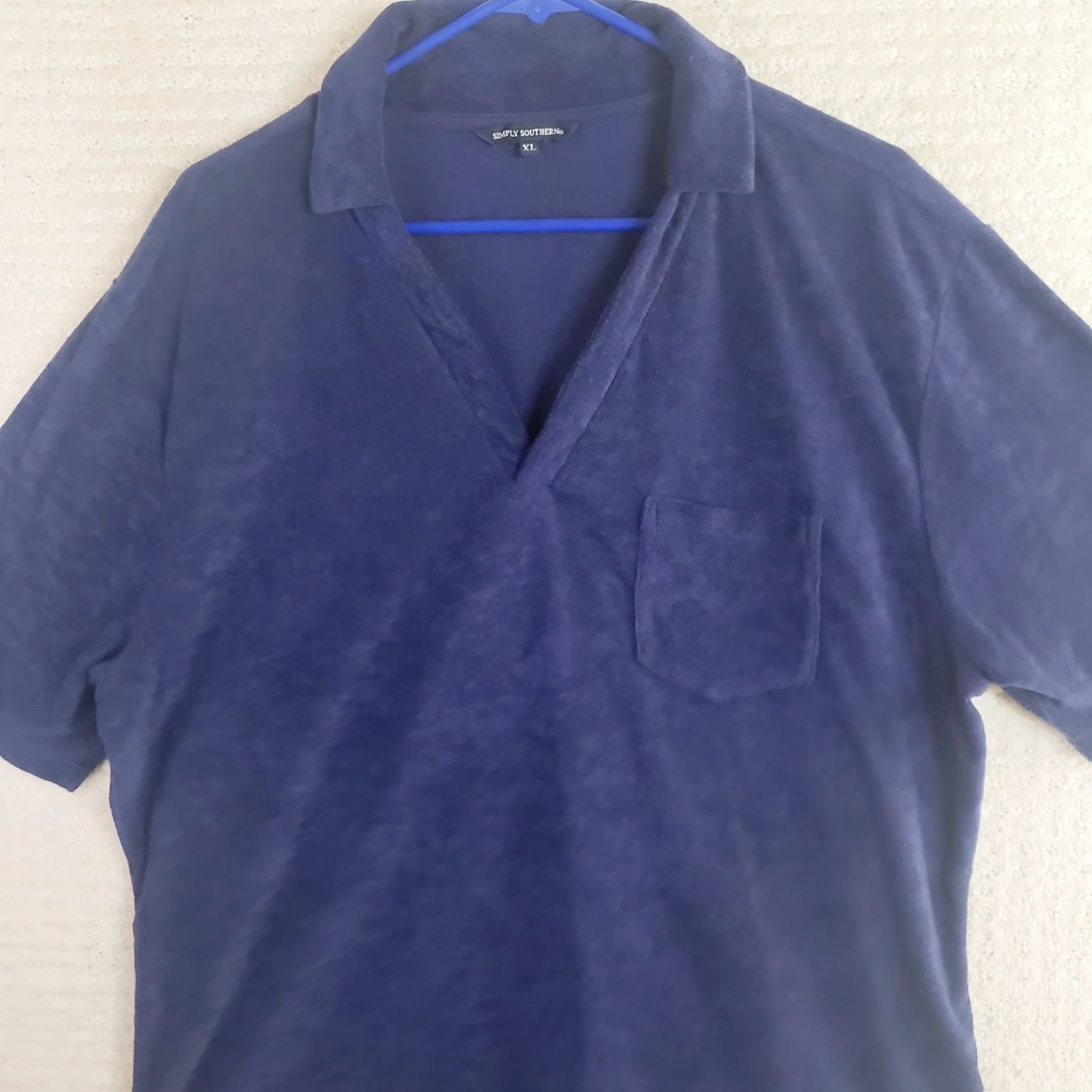 Vintage Simply Southern Men's XL Navy Blue Terry Cloth Polo V-Neck Pocket Short Sleeve Shirt Size US XL / EU 56 / 4 - 3 Thumbnail