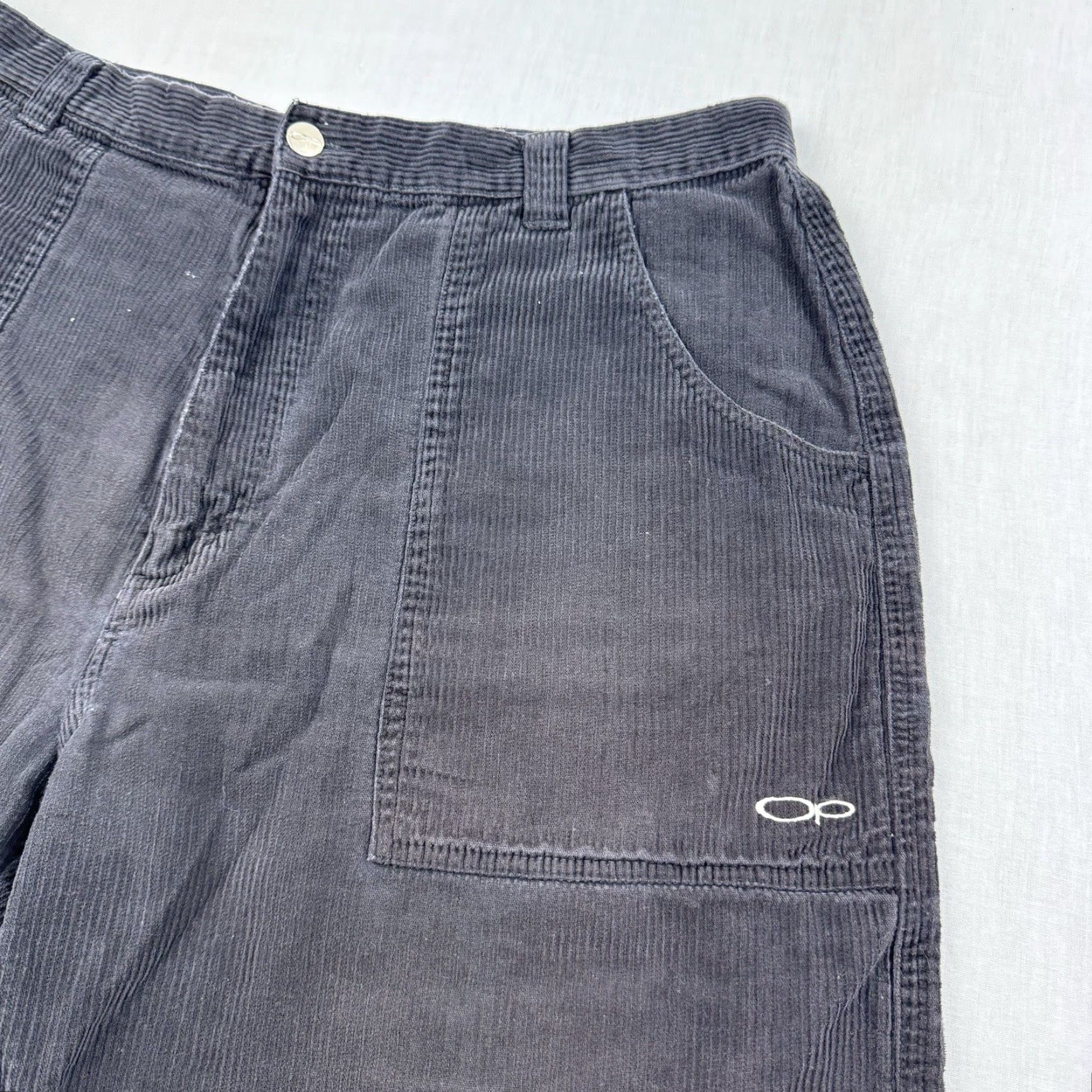 Ocean Pacific VINTAGE Ocean Pacific Corduroy Shorts Adult 38 Gray Grunge Y2K Baggy Mens Size US 38 / EU 54 - 2 Thumbnail