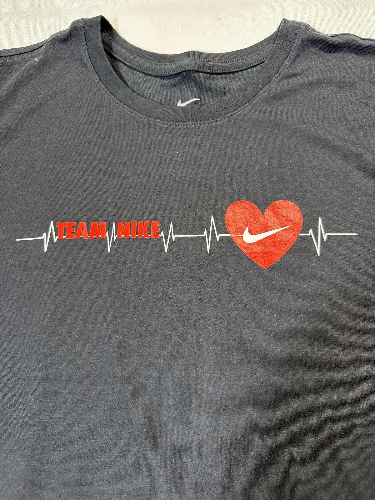 Nike Nike Men’s Heartbeat Cardiology Cardiologist Heart Graphic T-Shirt Sample Size US L / EU 52-54 / 3 - 3 Thumbnail