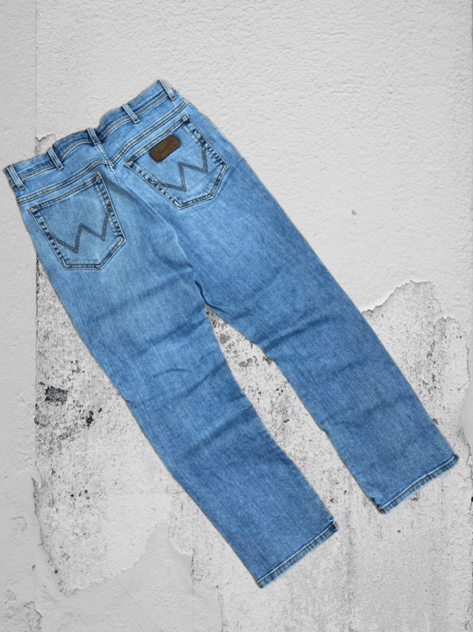 Wrangler VINTAGE FADED WRANGLER BLUE DENIM SKATER JEANS 34x30 Size US 34 / EU 50 - 1 Thumbnail