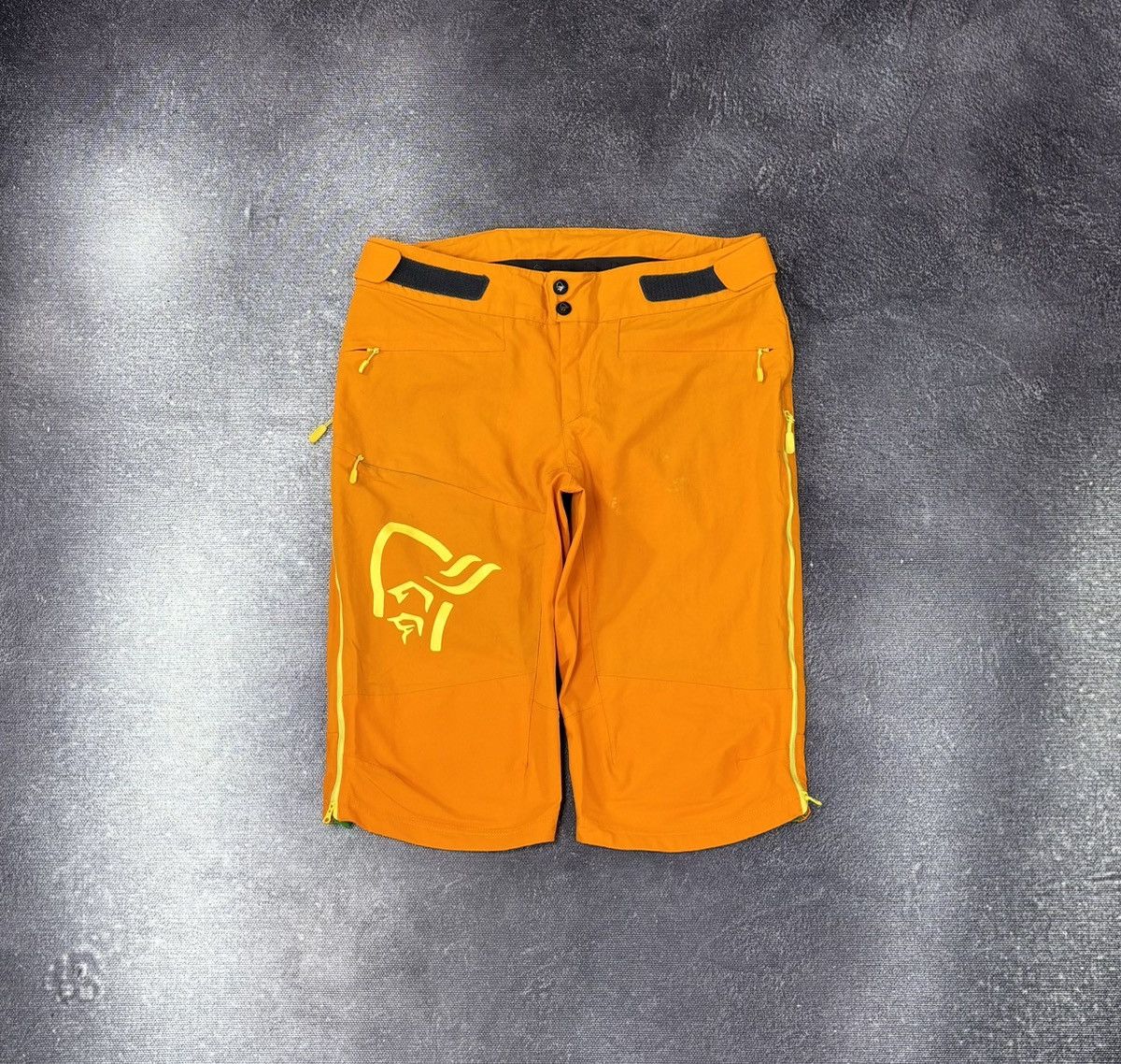Norrona Norrona Fjora Flex1 Women’s Pure Orange Outdoor Shorts Size 30" / US 8 / IT 44 - 1 Thumbnail