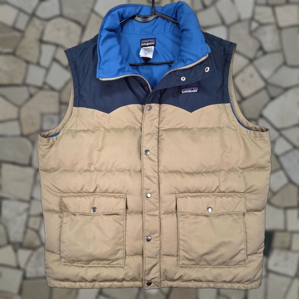 Patagonia Patagonia Bivy Down Vest mens XL beige blue snap puffer insulated pockets vest Size US XL / EU 56 / 4 - 1 Thumbnail