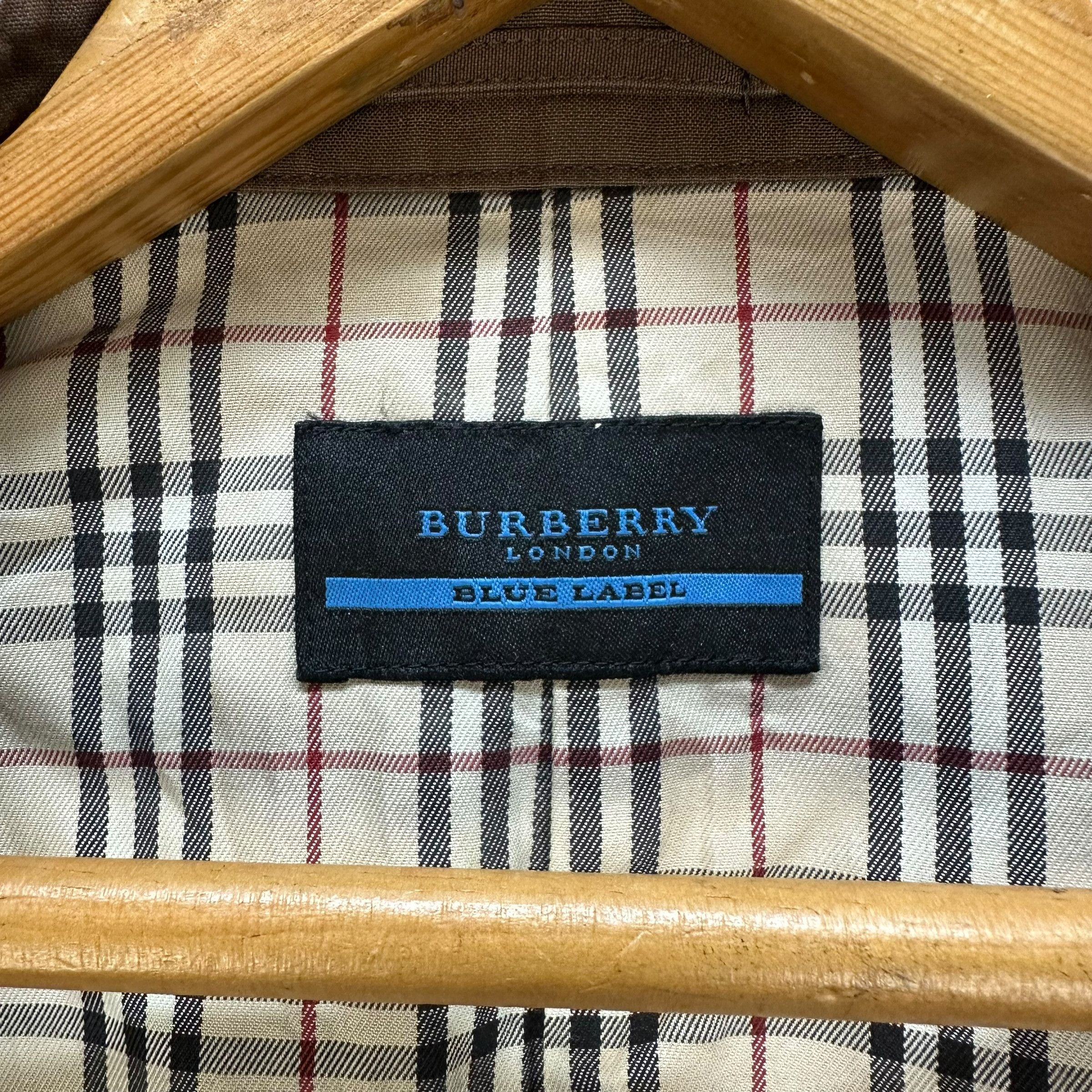 Burberry Burberry Blue Label Nova Check Brown Casual Jacket #A31-0695 Size US M / EU 48-50 / 2 - 10 Thumbnail
