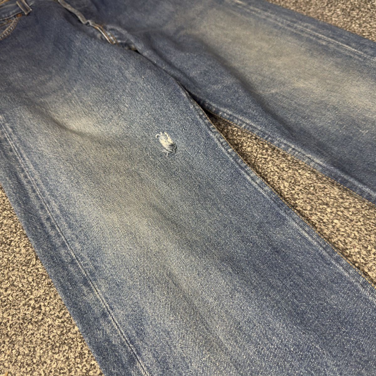 Levi's Vintage Clothing 90s Levis 501 Aging Denim Made in Usa W31 Size US 31 - 6 Thumbnail