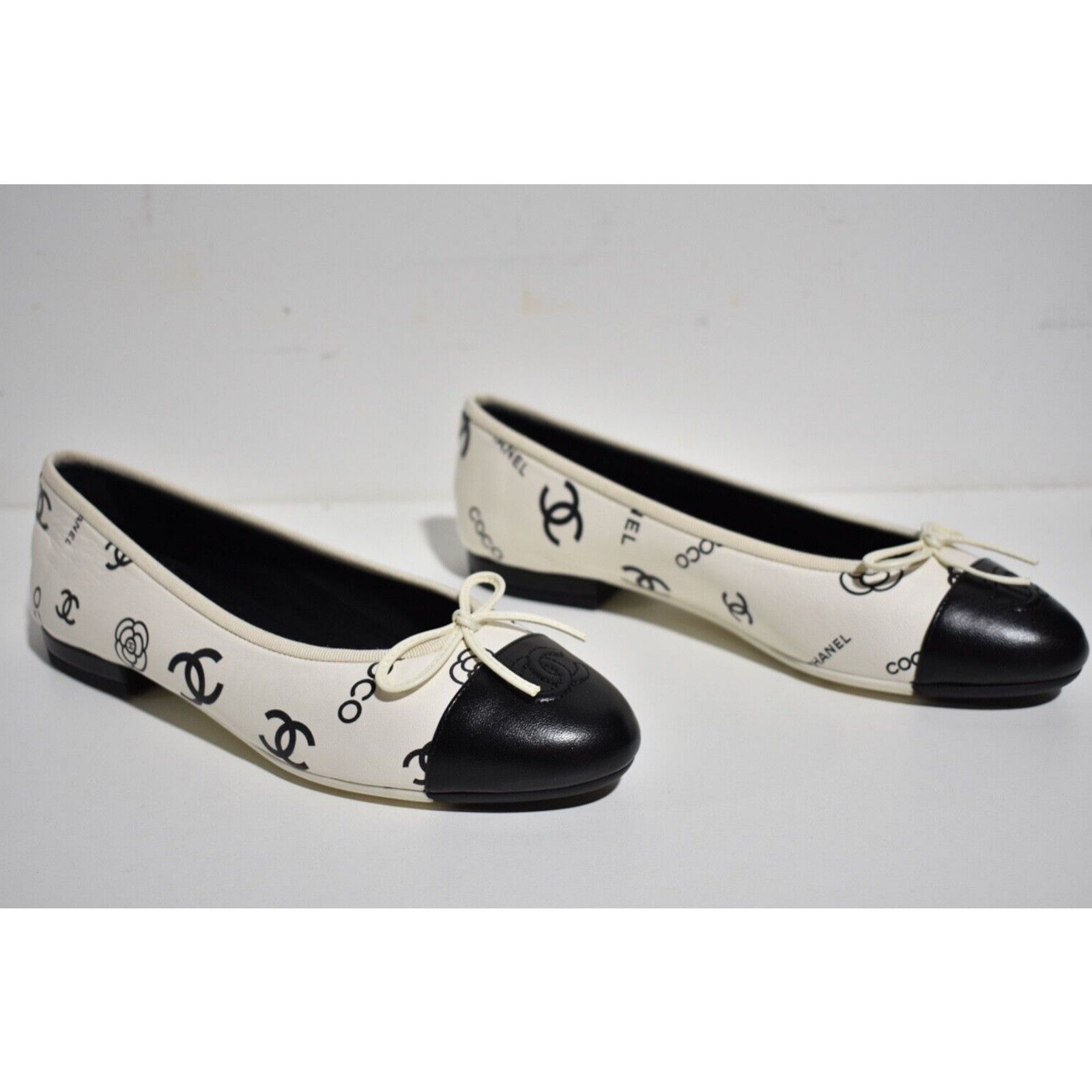 Chanel 23P CC Coco Logo Cap Toe Bow Tie Ballet Ballerina Flat 39 Size US 9 / IT 39 - 3 Thumbnail