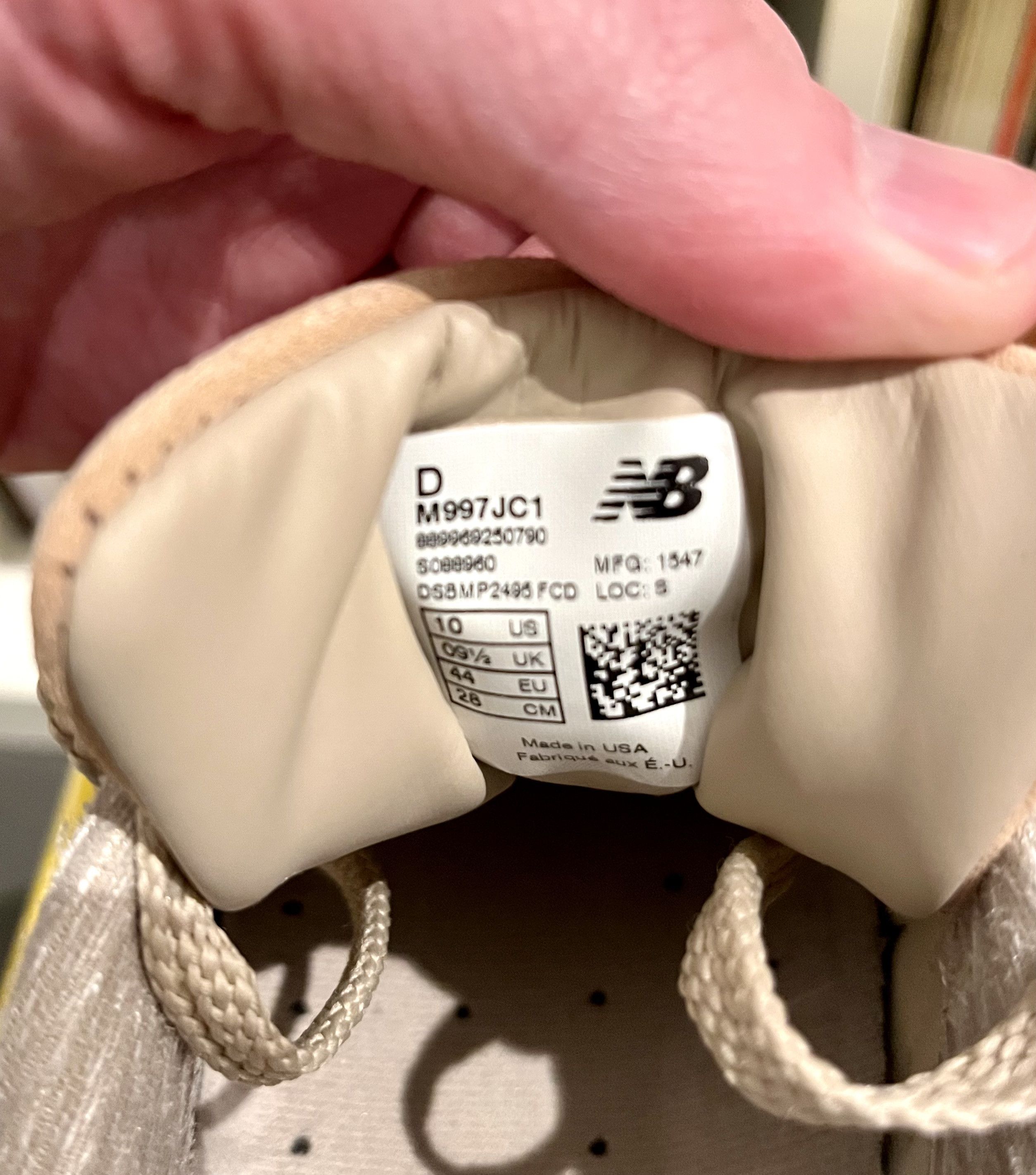 New Balance New Balance 997 "JCrew Butterscotch" MiUSA Size US 10 / EU 43 - 4 Thumbnail