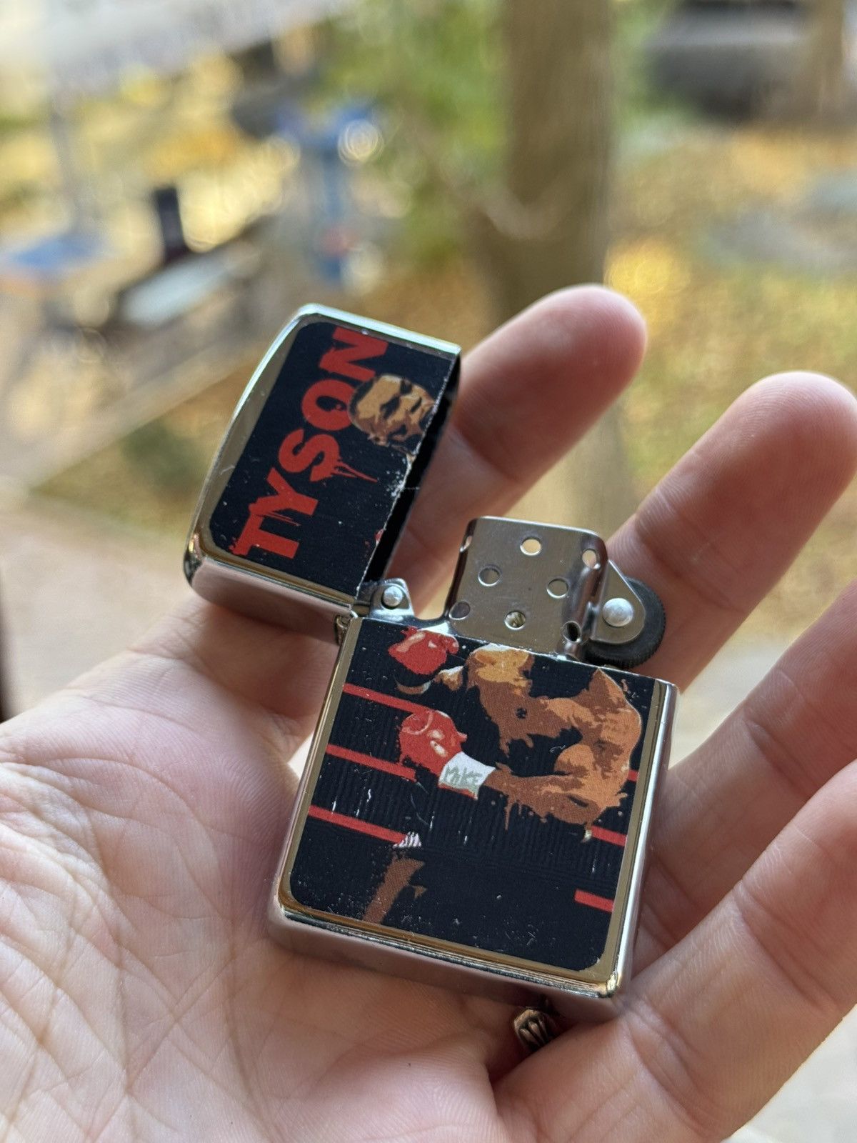 Vintage Vintage Tyson boxing person, cigar lighter, WORK Size ONE SIZE - 2 Thumbnail