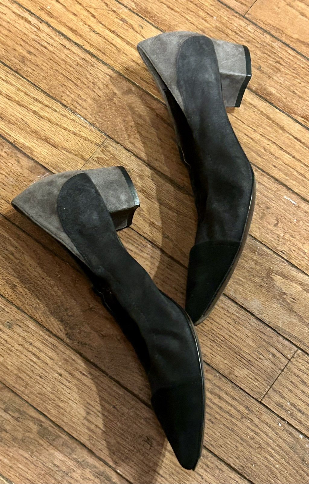 AGL AGL Slip-On Ballet Low Heel Size US 8.5 / IT 38.5 - 10 Thumbnail