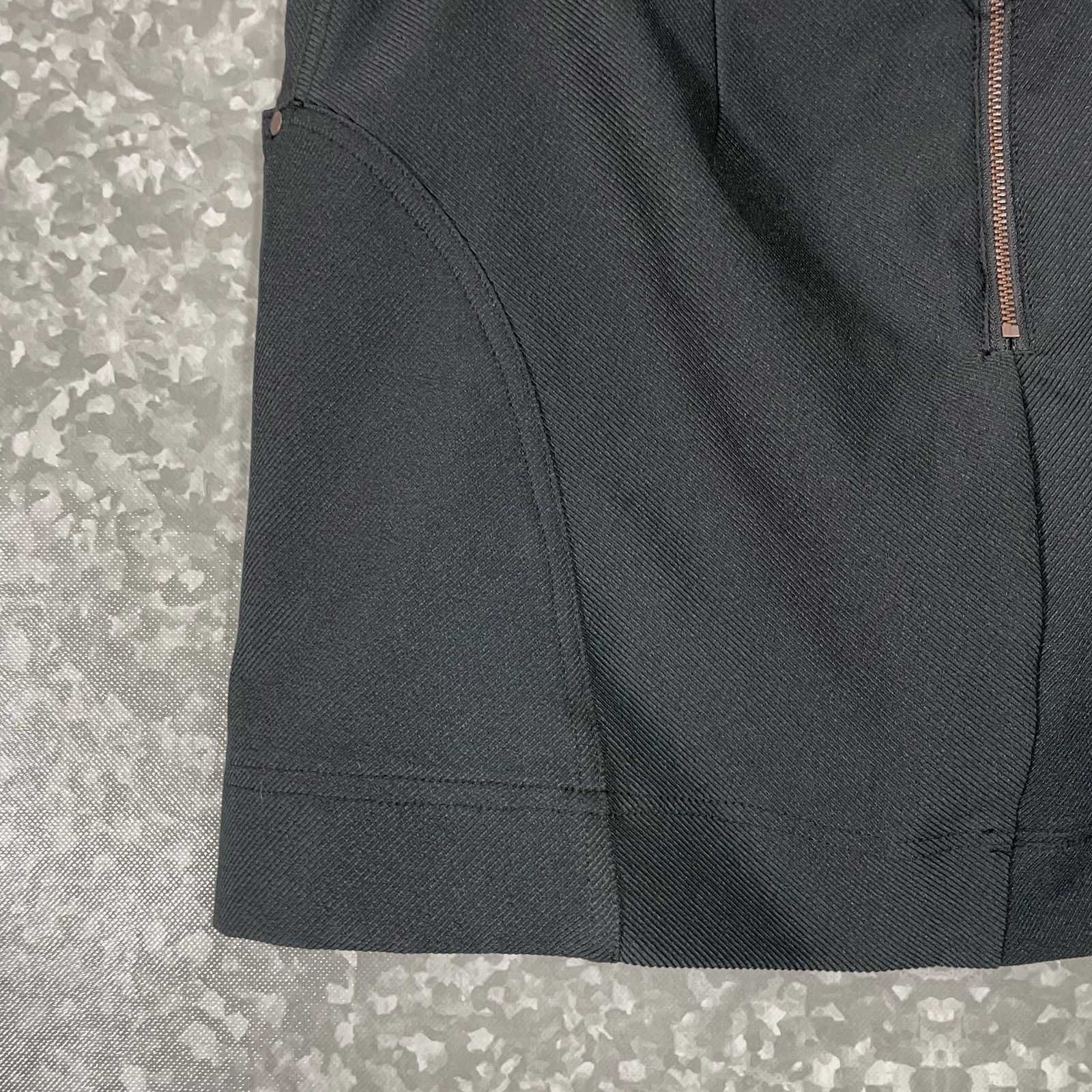 Urban Outfitters Urban Outfitters Women's Black Straight Mini Skirt - Large Size 34" / US 12 / IT 48 - 6 Thumbnail
