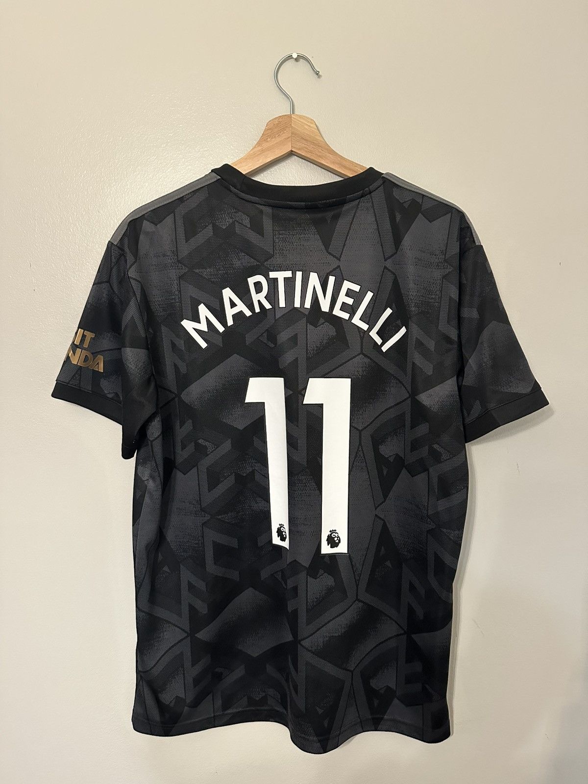 Adidas Arsenal Jersey size: M Size US M / EU 48-50 / 2 - 2 Thumbnail