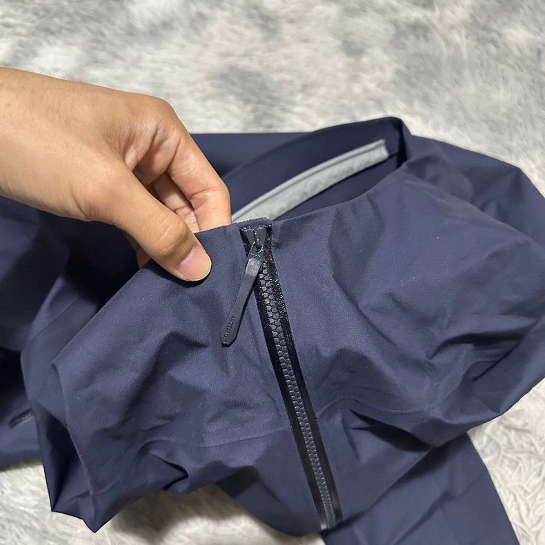 Arc'teryx Arcteryx Beta Jacket Blue Raincoat Size US M / EU 48-50 / 2 - 6 Thumbnail