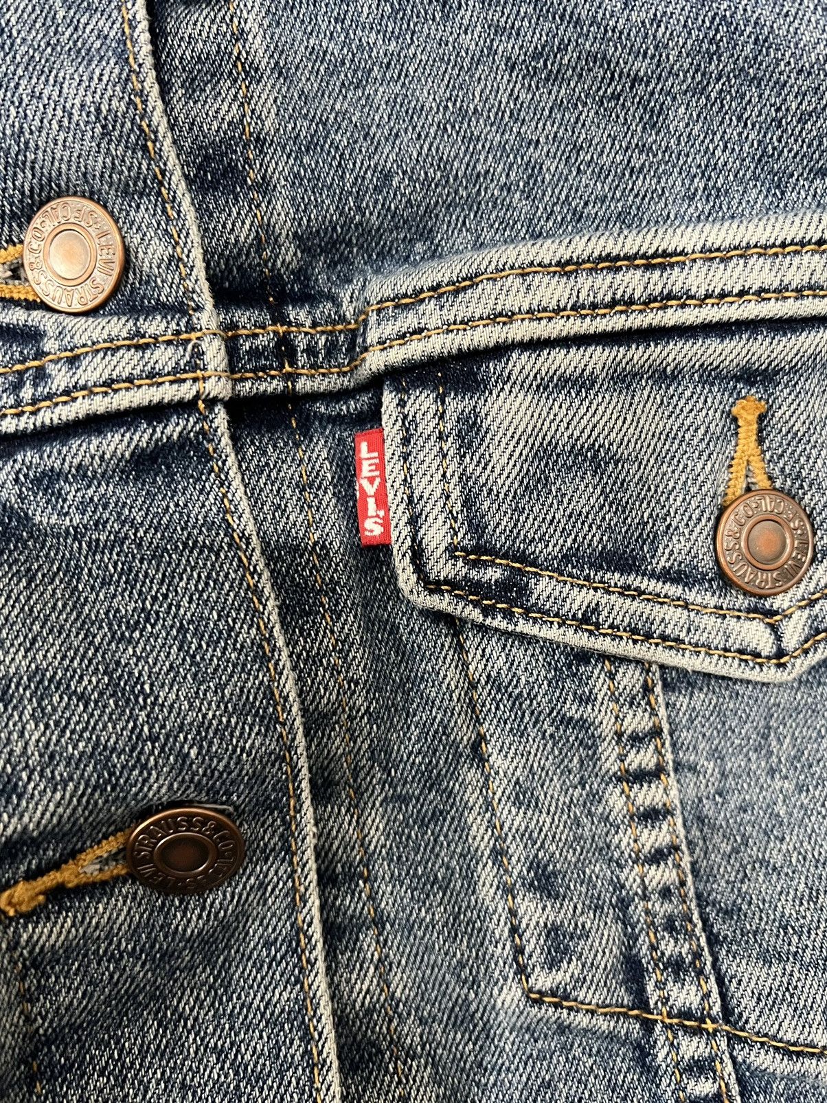 Levi's Womens levis premium cropped denim jacket Size XL / US 12-14 / IT 48-50 - 4 Thumbnail