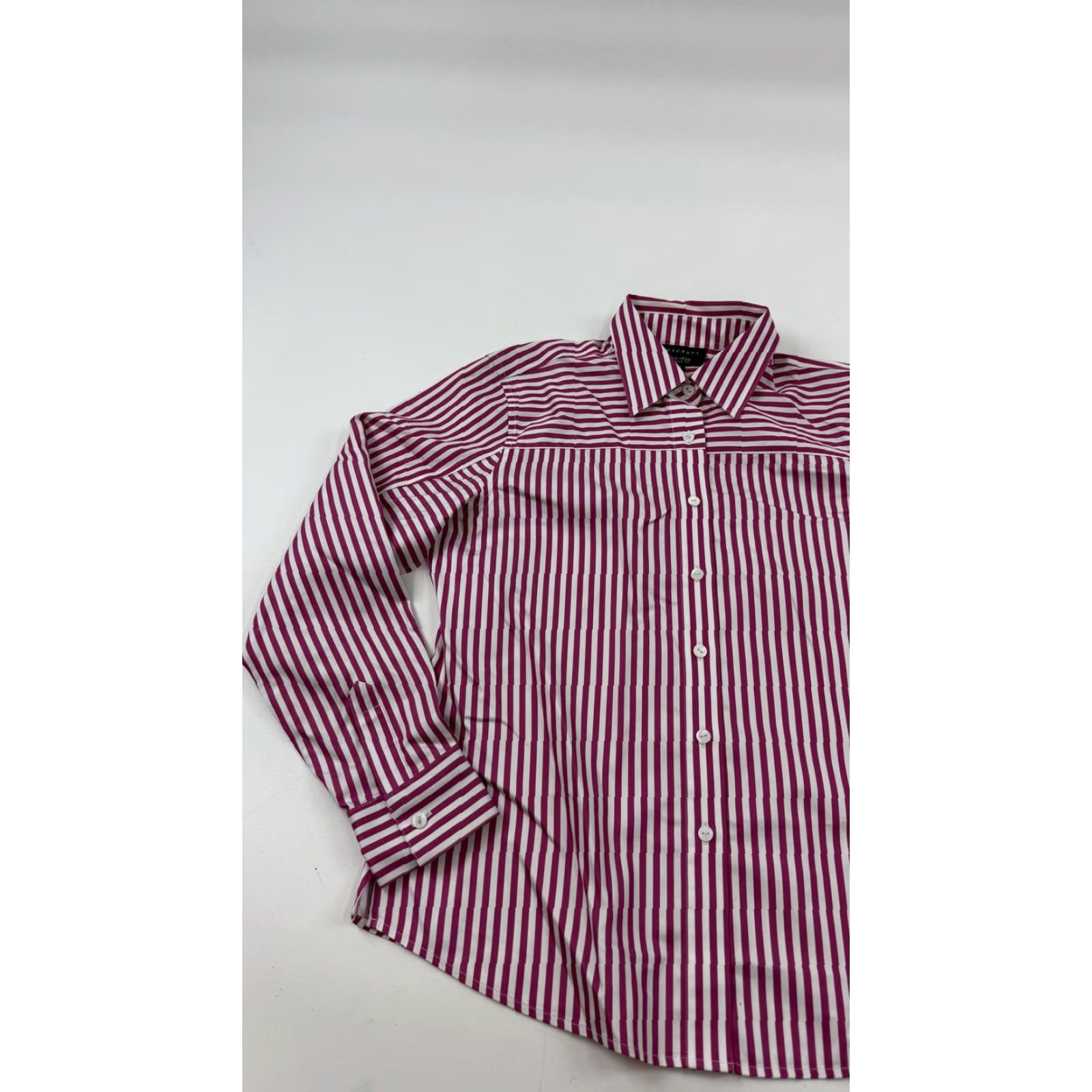 Vintage Foxcroft Shirt Womens 6 Pink White Striped Non Iron Button Front Cotton Top Shirt Size M / US 6-8 / IT 42-44 - 2 Thumbnail