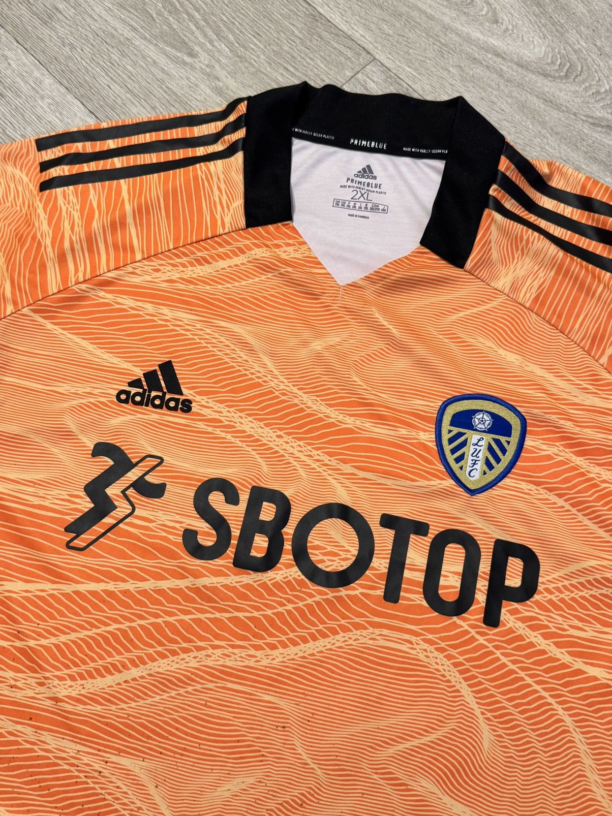 Adidas 🔷Adidas Leeds United 2021/22 Soccer jersey🔷 Size US XXL / EU 58 / 5 - 3 Thumbnail