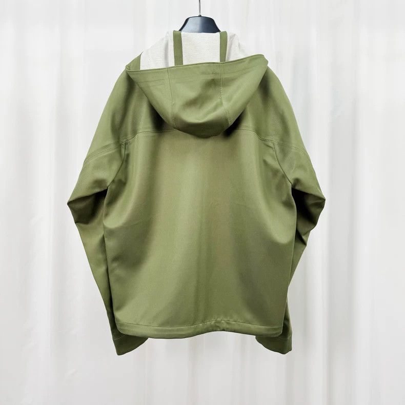 Loro Piana LORO PIANA Thick silk jacket coat Size XS / US 0-2 / IT 36-38 - 2 Thumbnail