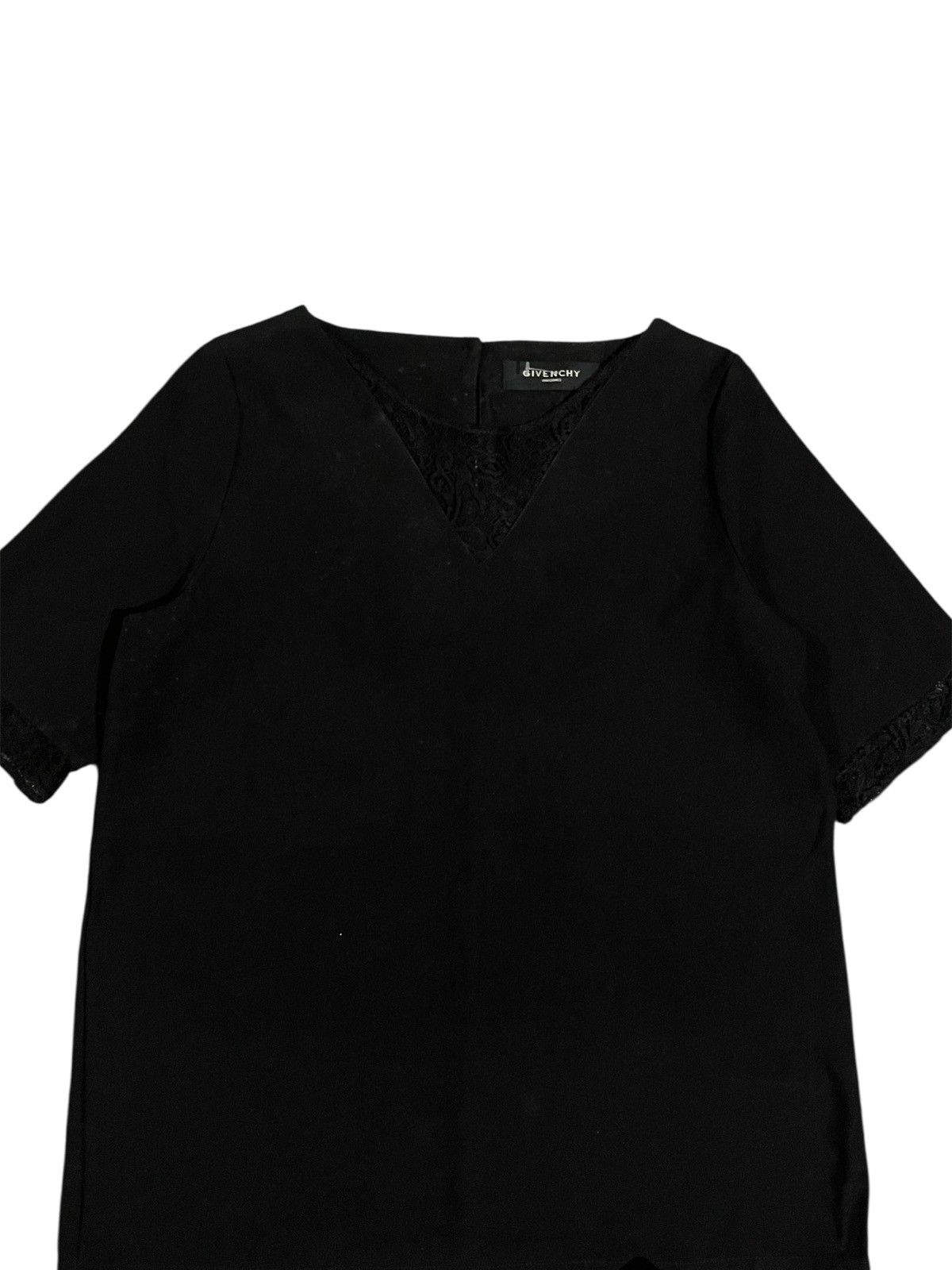 Givenchy Givenchy Uniform Black Blouses Size M / US 6-8 / IT 42-44 - 2 Thumbnail
