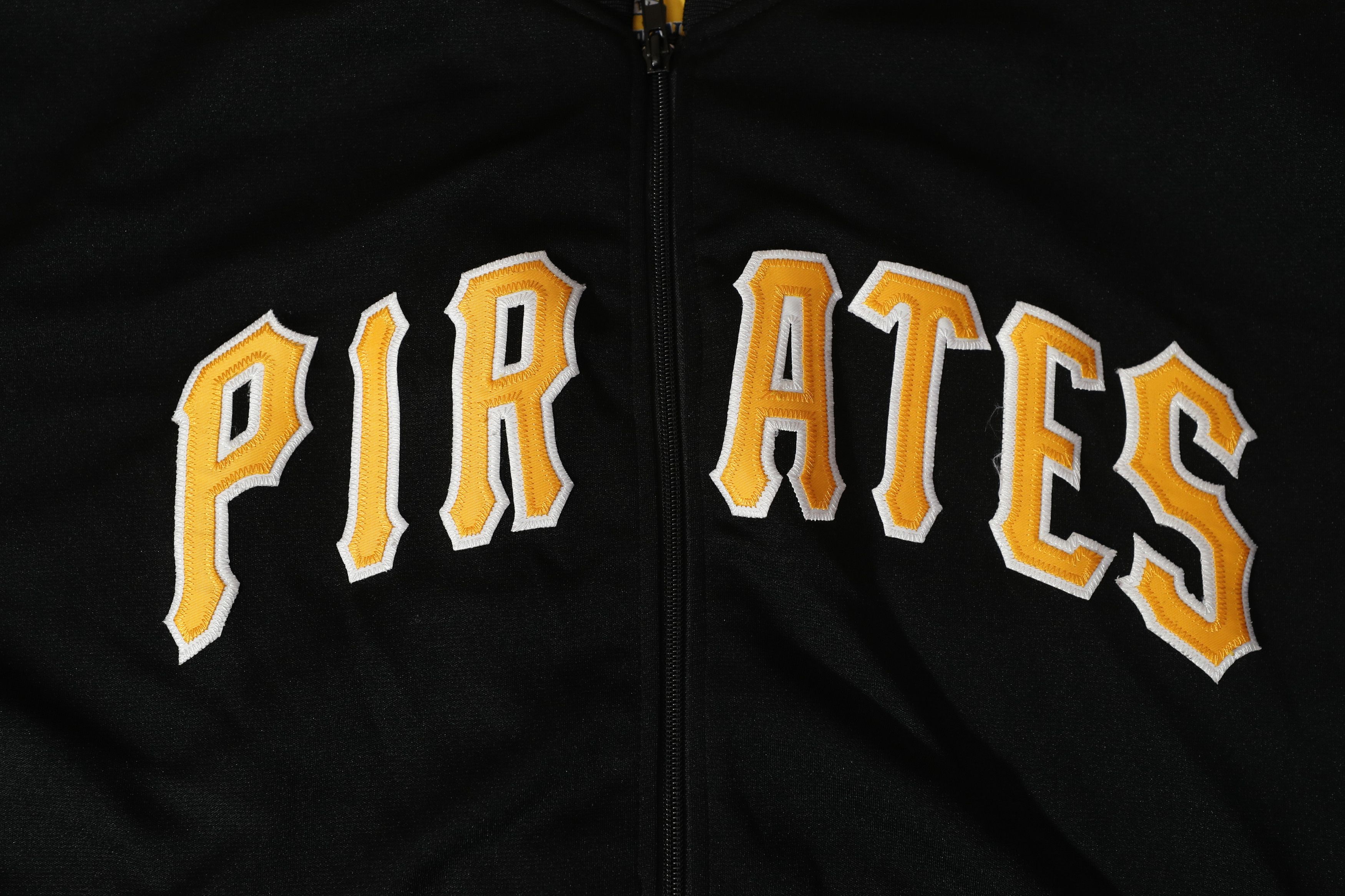 Cooperstown Collection Vintage 1987 Pittsburgh Pirates Coaches Jacket (XXXL) Size US XXL / EU 58 / 5 - 5 Thumbnail