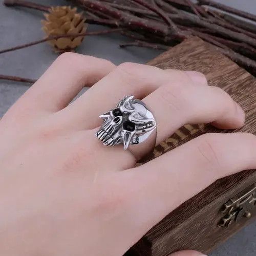 Jewelry × Vintage Samurai Skull Ring Ring Size 8 9 10 11 12 Size ONE SIZE - 4 Thumbnail