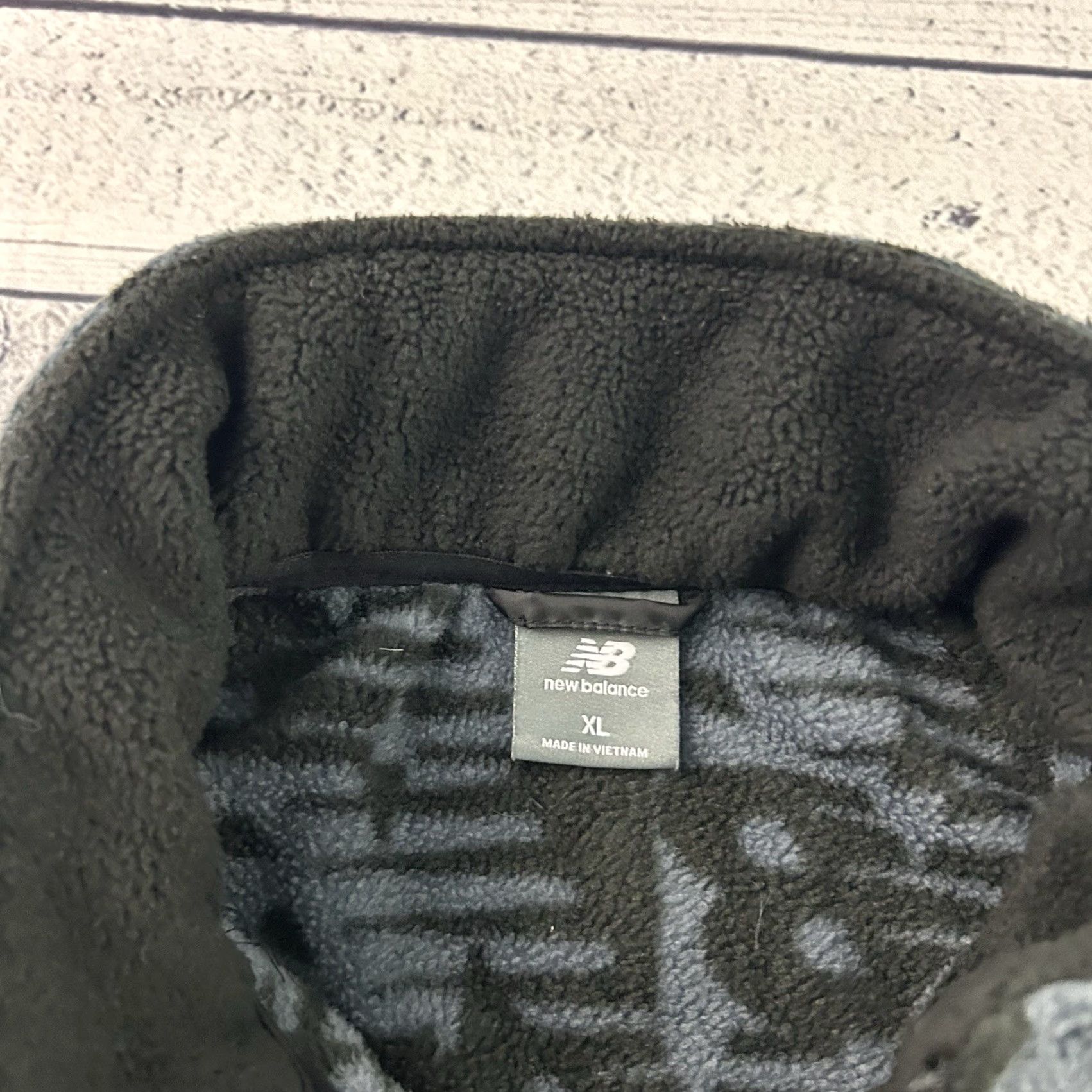 New Balance New Balance Full Zip Fleece Jacket Mens XL Black Gray Logo Size US XL / EU 56 / 4 - 3 Thumbnail