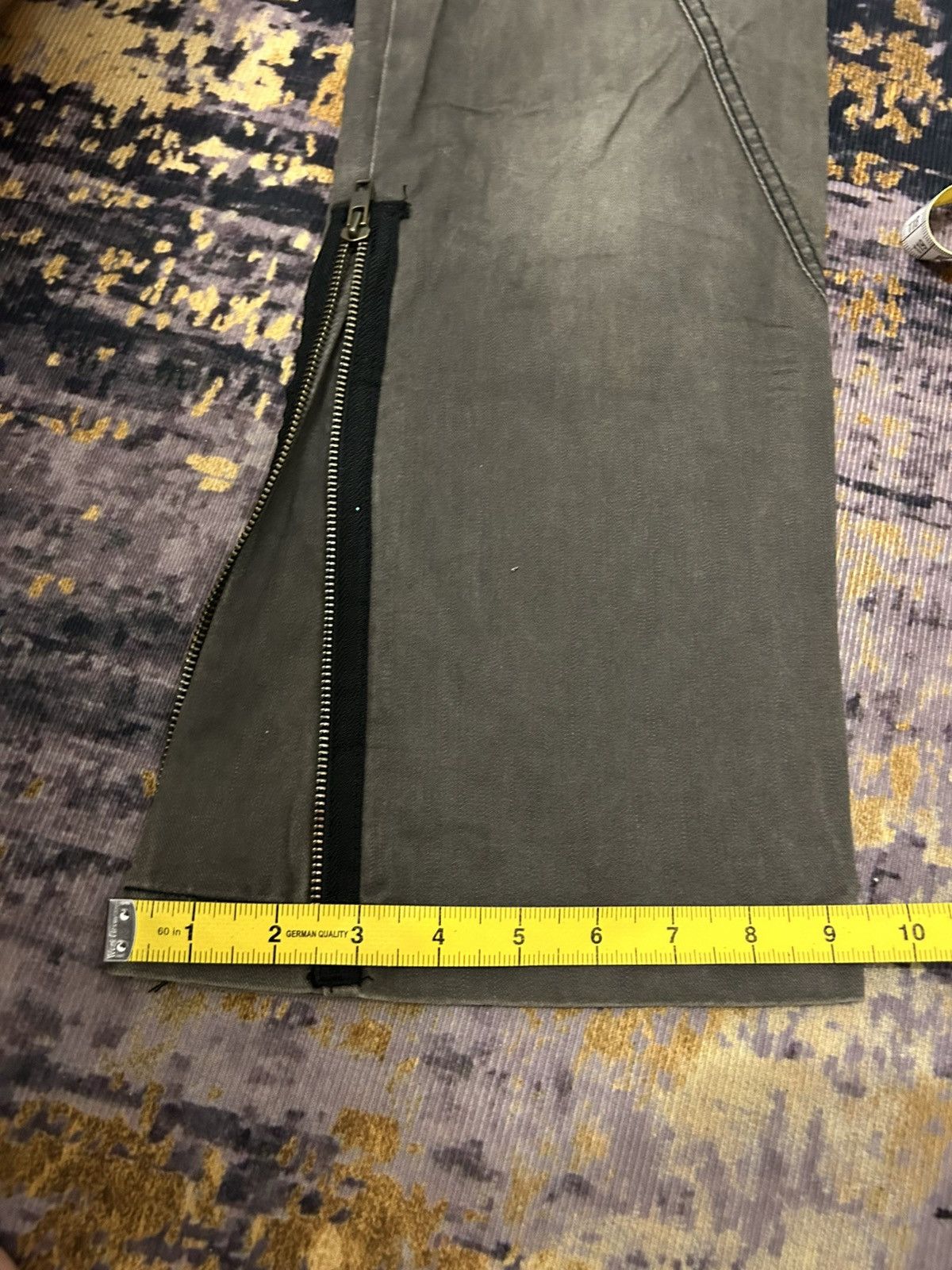 Katharine Hamnett London Katharine Hamnett London Faded Kargo Zip Leg Flare Pants Size US 31 - 23 Thumbnail