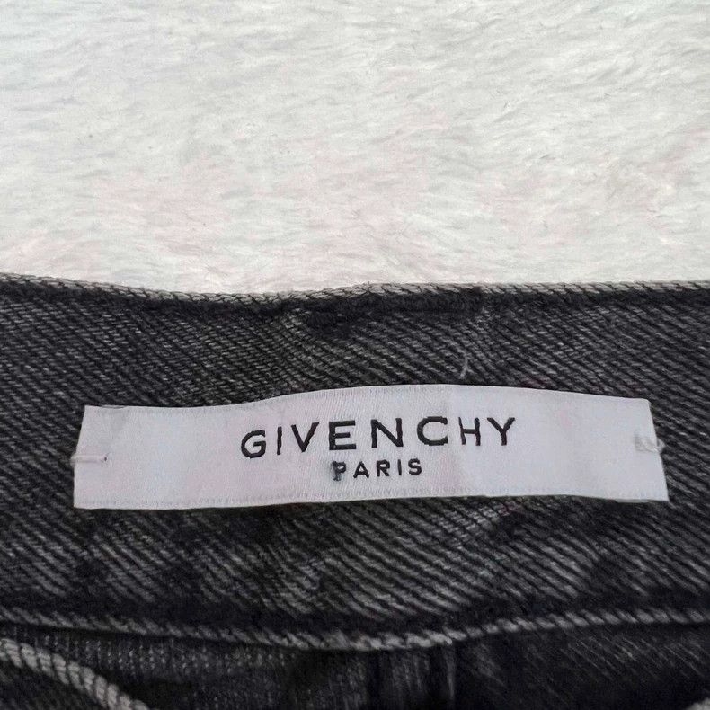 Givenchy Givenchy Jeans with Embroidered Logo on the Side Size US 30 / EU 46 - 3 Thumbnail