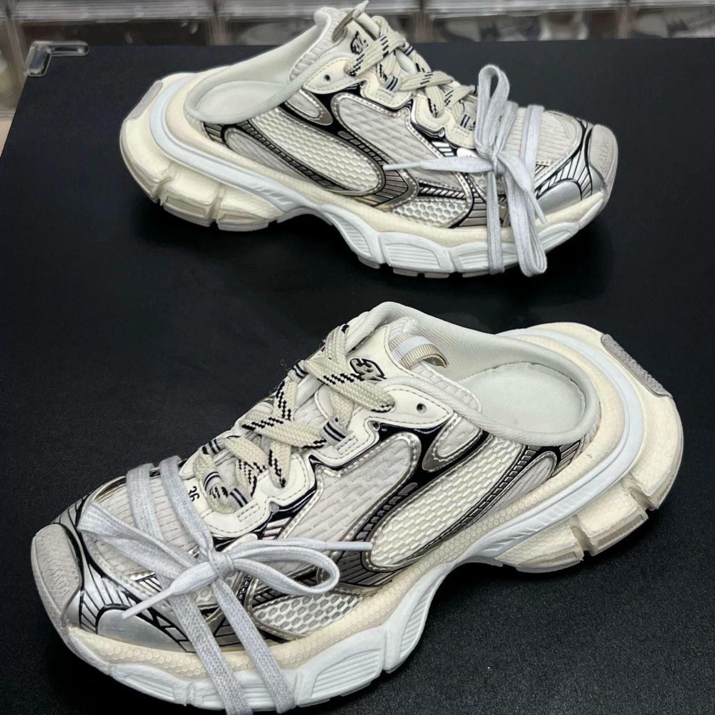 Balenciaga Balenciaga Beige Designer Casual Size US XXL / EU 58 / 5 - 1 Thumbnail