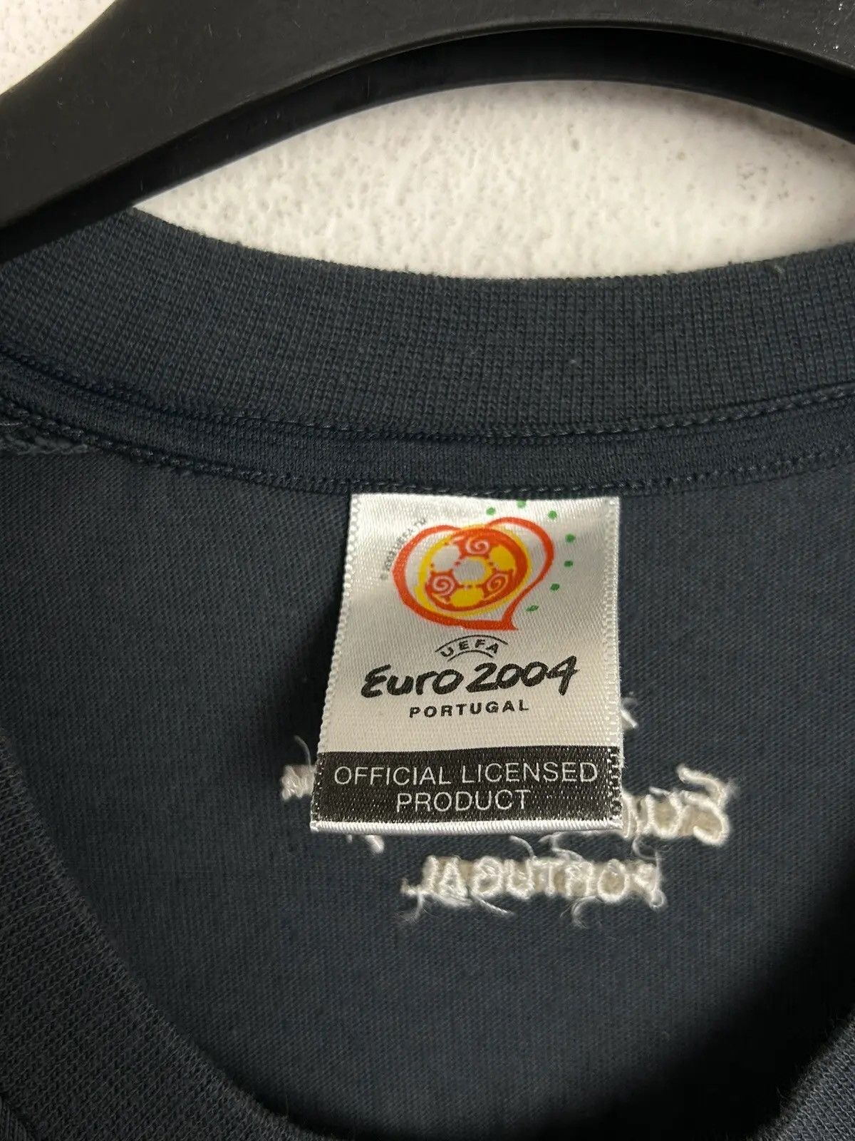 Adidas 00s Vintage Uefa 2004 Portugal Canon Adidas T-Shirt In Grey Size US XS / EU 42 / 0 - 5 Thumbnail