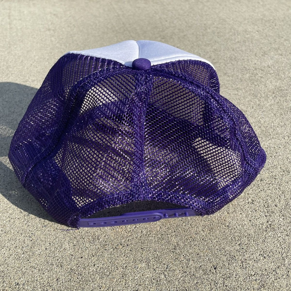 Travis Scott Rare Travis Scott Astrofest 2021 Purple Trucker Hat Size ONE SIZE - 8 Thumbnail