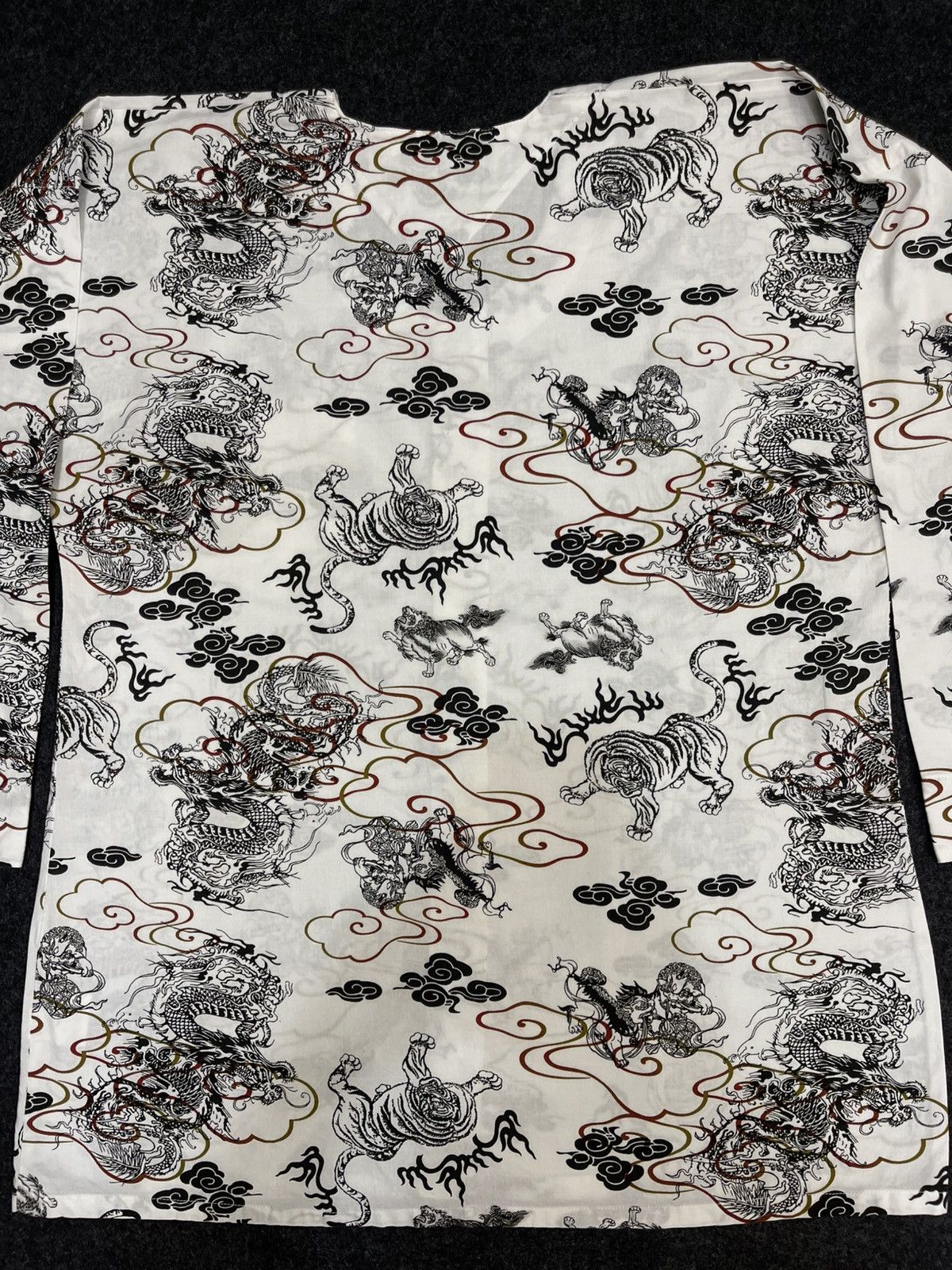 Japanese Brand Button-Up Shirt Tiger & Dragon Full Print Statement Shirt Size US XL / EU 56 / 4 - 2 Thumbnail