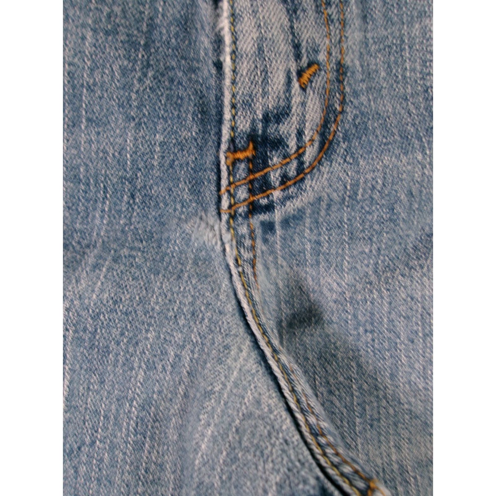 Levi's VINTAGE Levi's Jeans Women 16 Blue Light Wash Distressed Relaxed Fit Tapered 90s Size 38" / US 16 / IT 52 - 3 Thumbnail