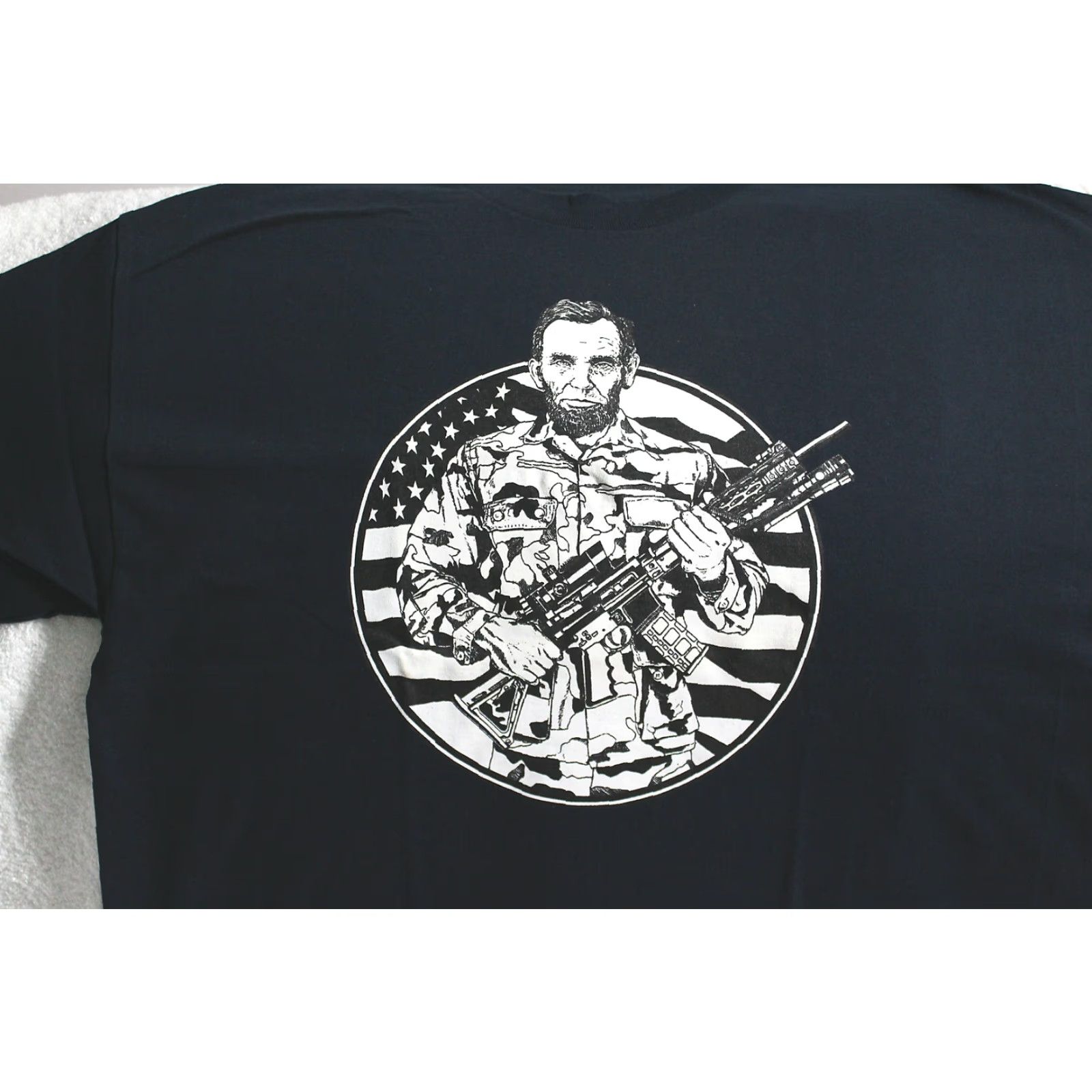 Vintage Vintage Abraham Lincoln T-Shirt Military Flag Graphic Tee Men XL Dark Blue Size US XL / EU 56 / 4 - 2 Thumbnail